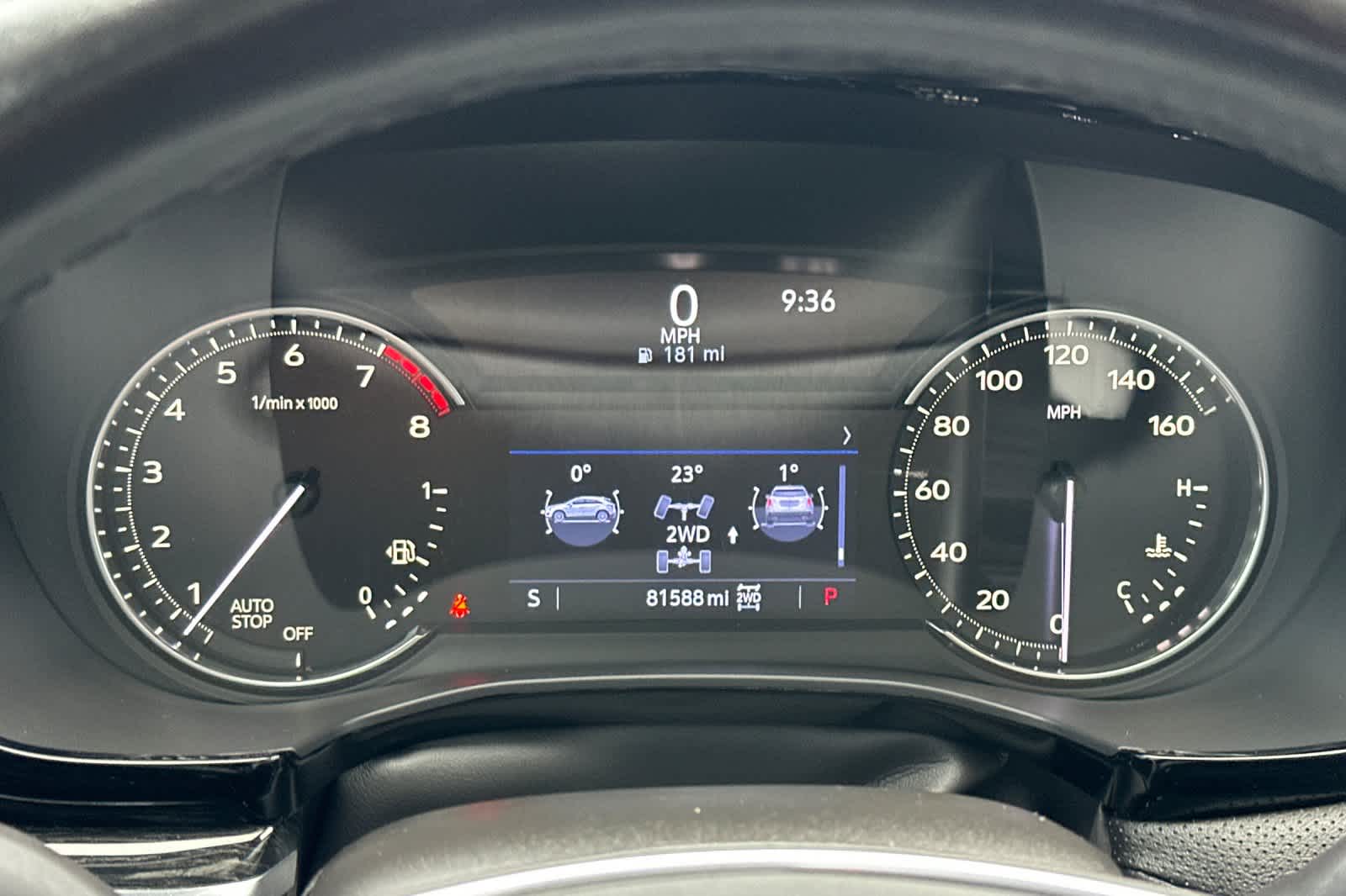 Thumbnail: 2020 Cadillac XT5 - 24