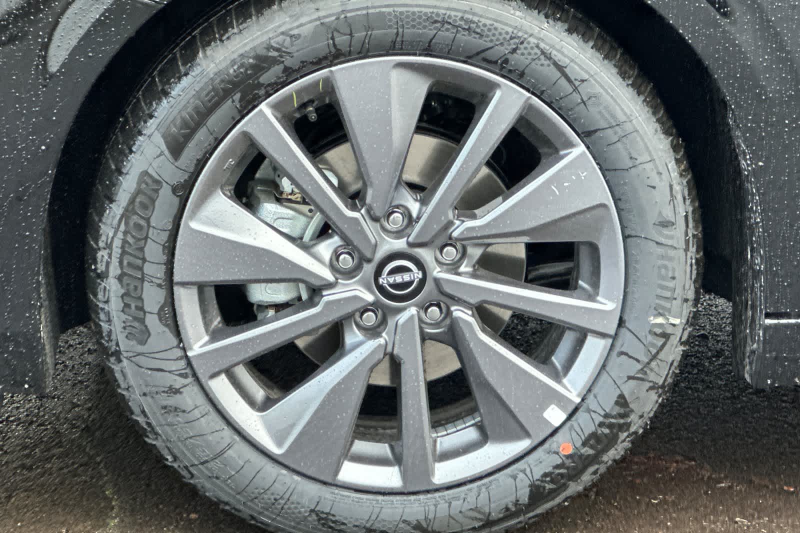 Thumbnail: 2026 Nissan Sentra - 23