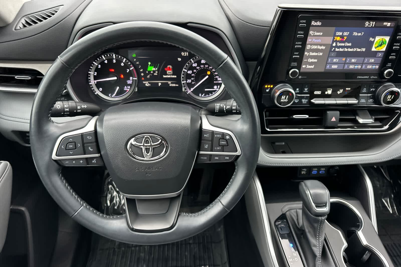 Thumbnail: 2022 Toyota Highlander - 14