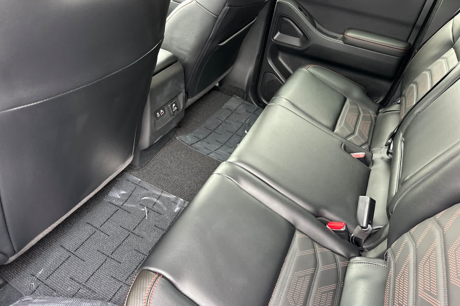 Thumbnail: 2026 Nissan Frontier - 4