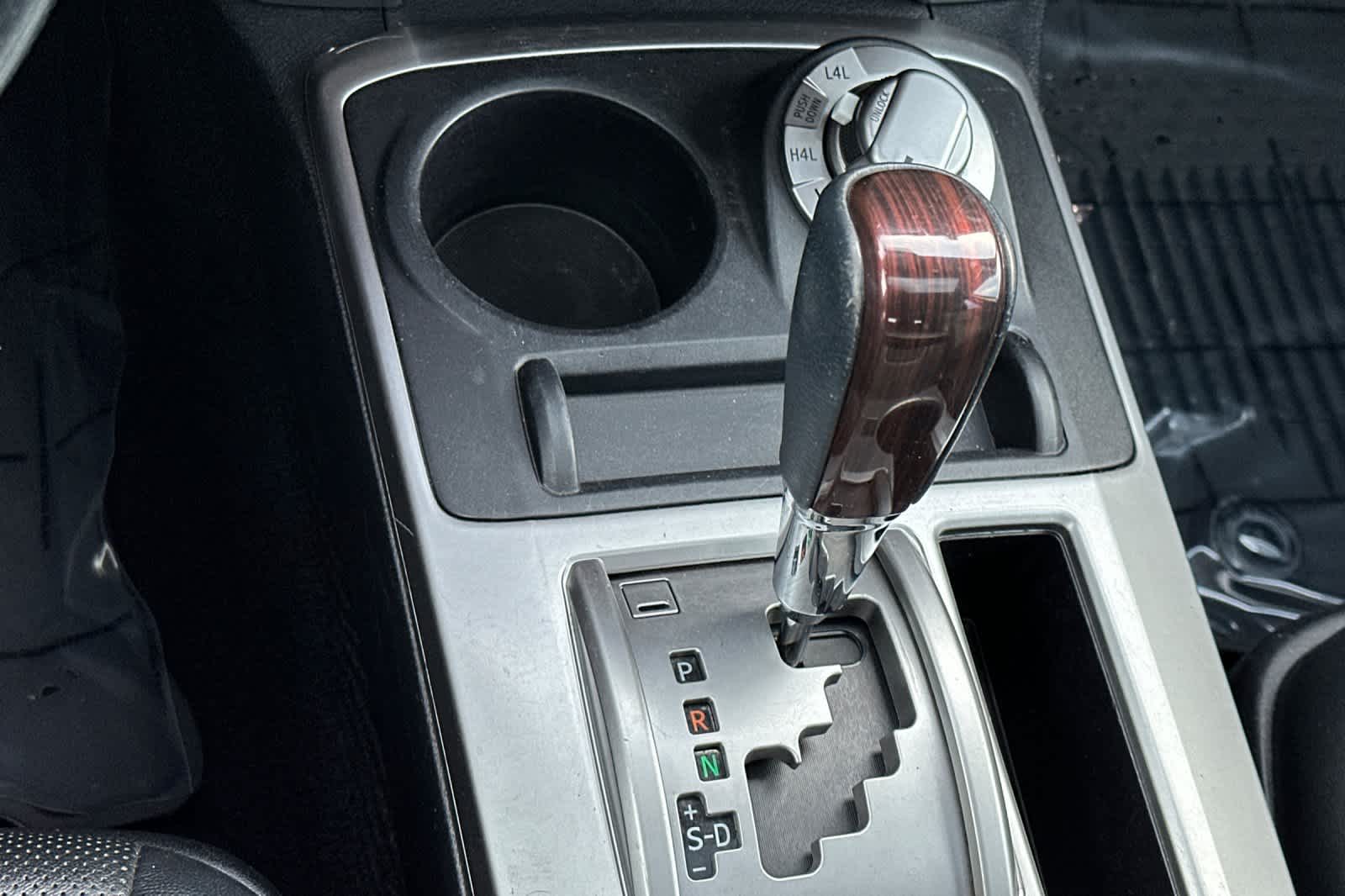 Thumbnail: 2018 Toyota 4Runner - 22