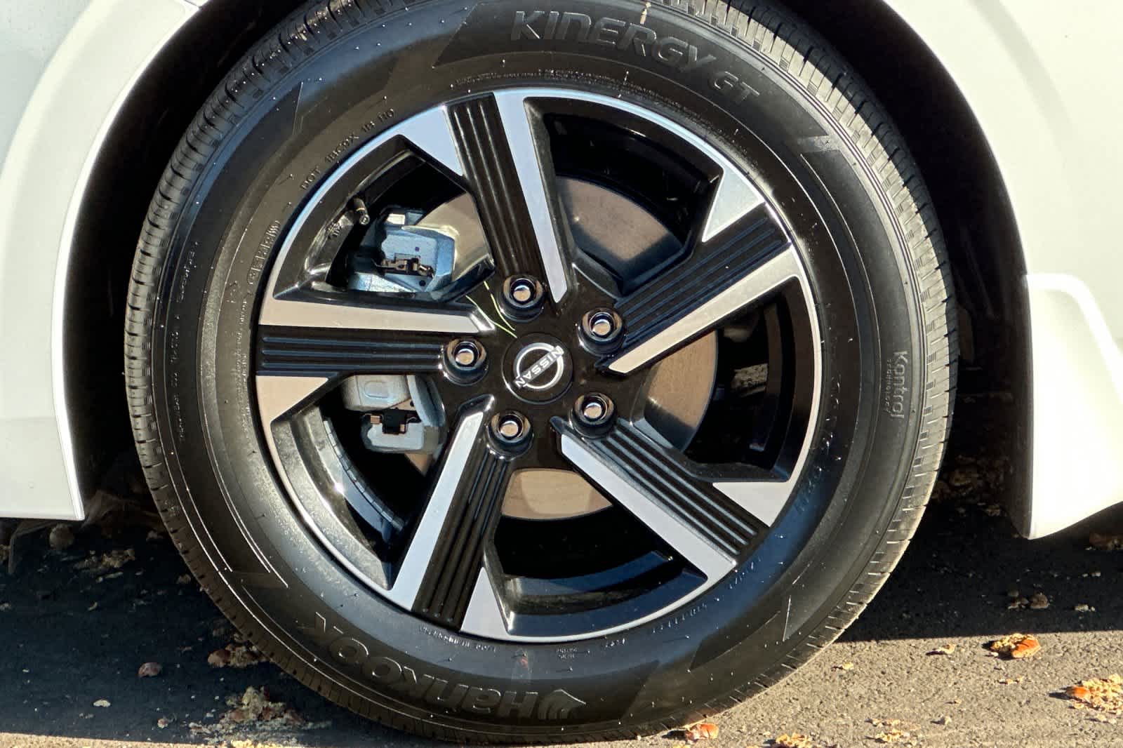 Thumbnail: 2025 Nissan Sentra - 23