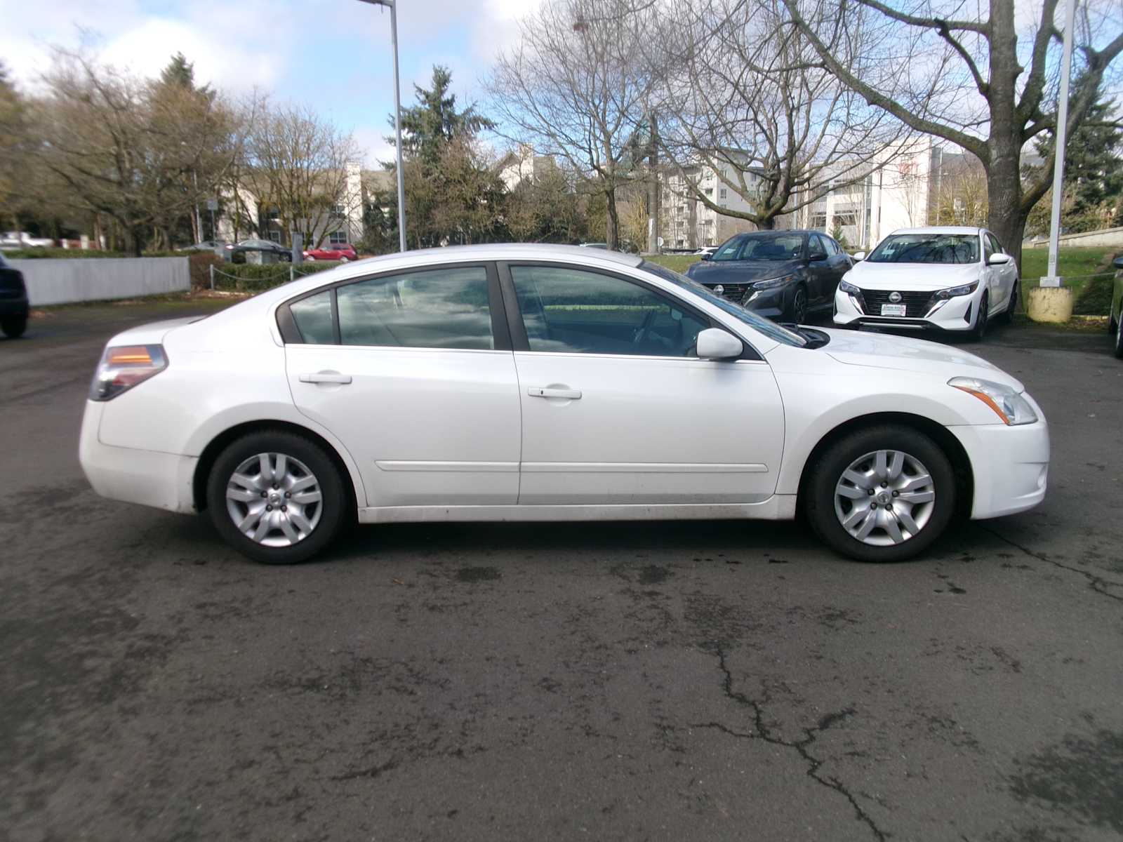 Thumbnail: 2012 Nissan Altima - 6