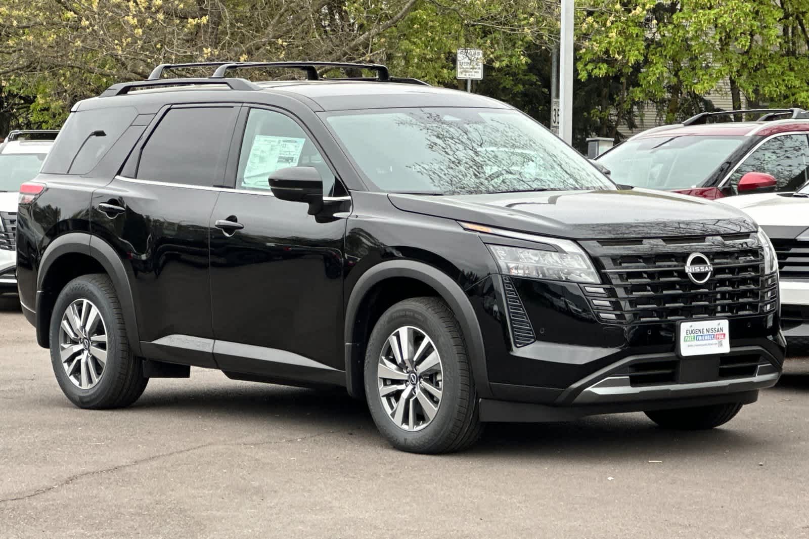 Thumbnail: 2026 Nissan Pathfinder - 9