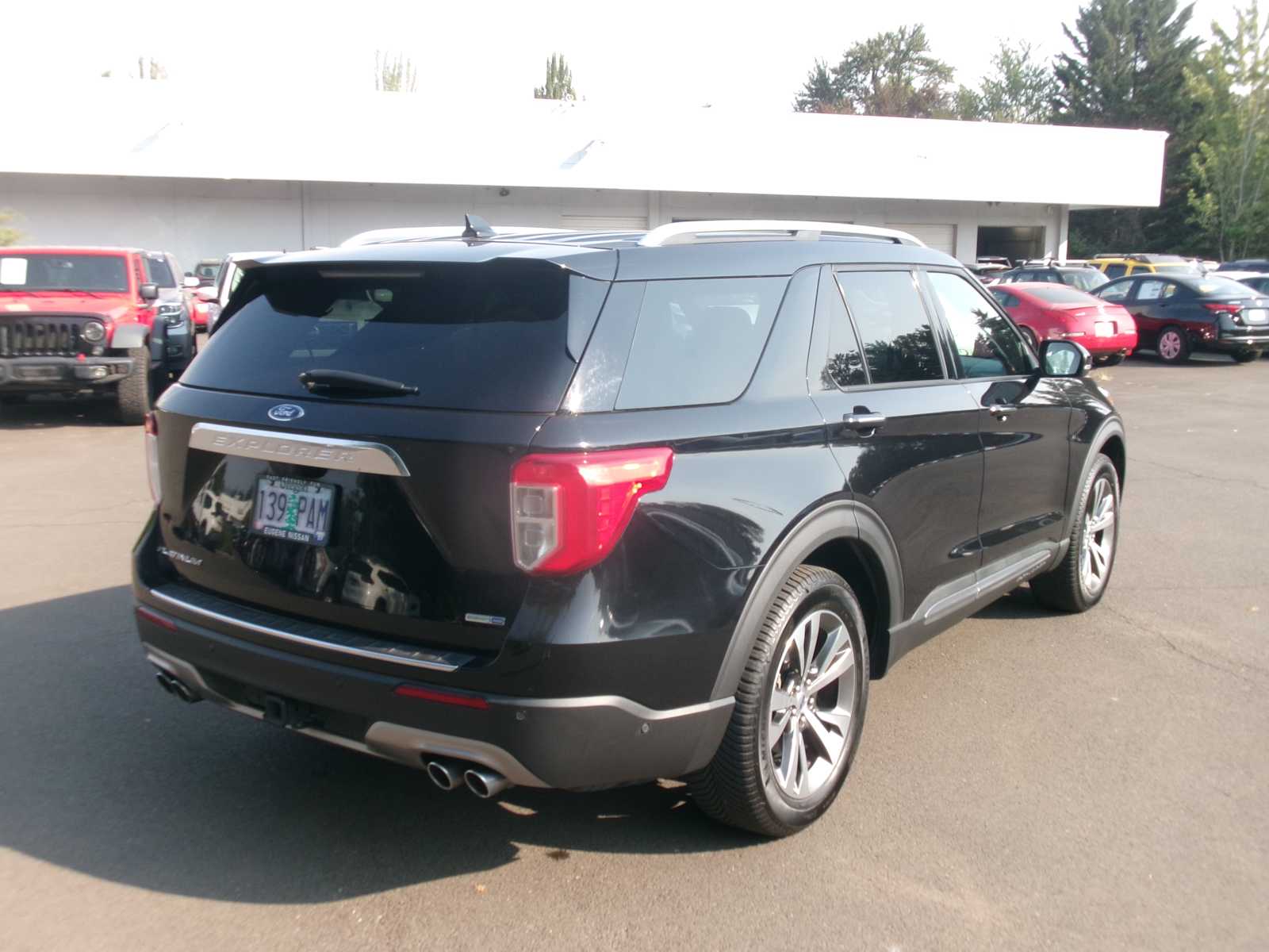 Thumbnail: 2020 Ford Explorer - 5