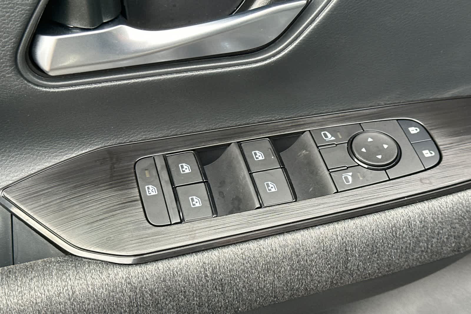 Thumbnail: 2026 Nissan Kicks - 13