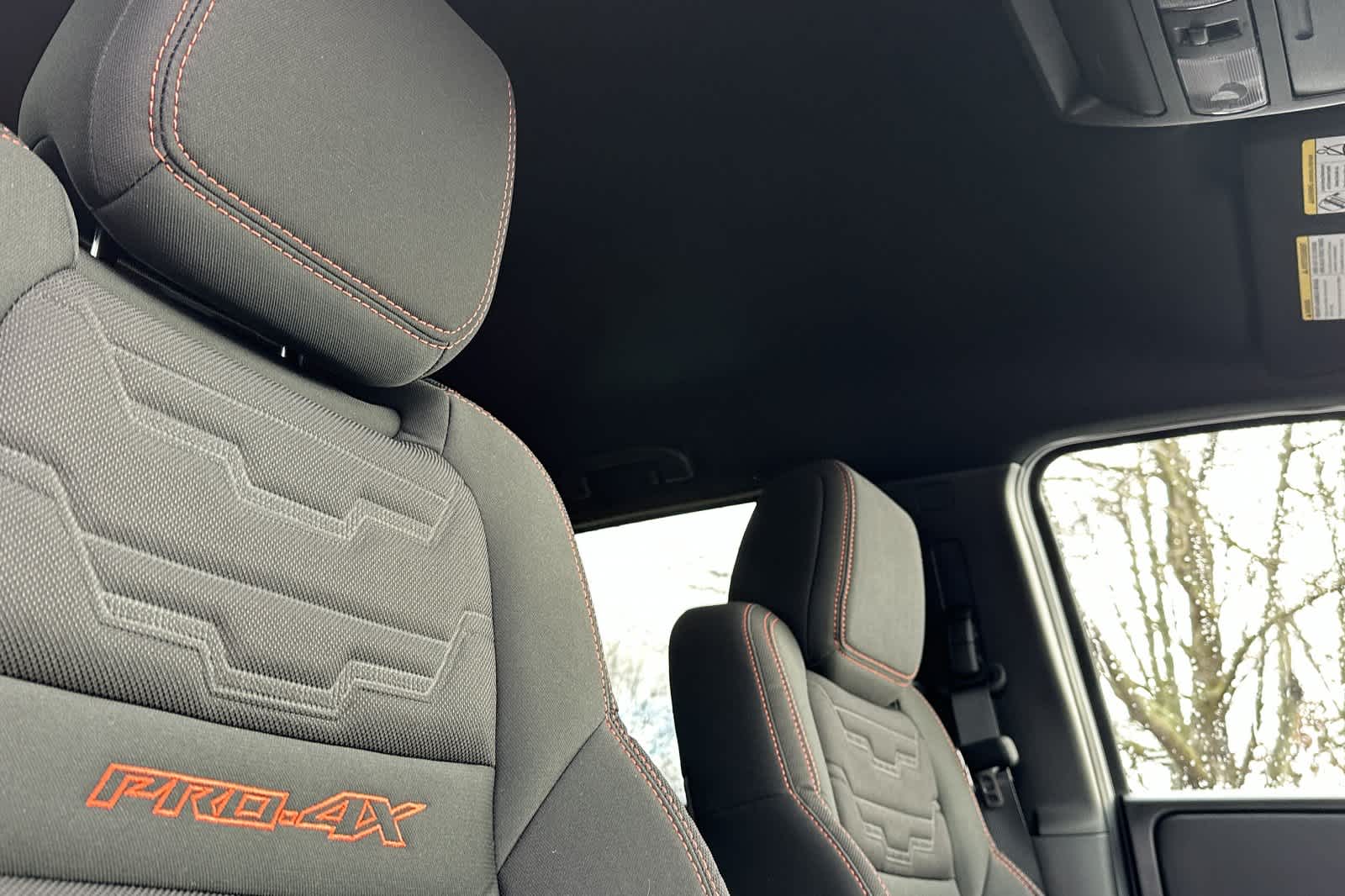 Thumbnail: 2025 Nissan Frontier - 16