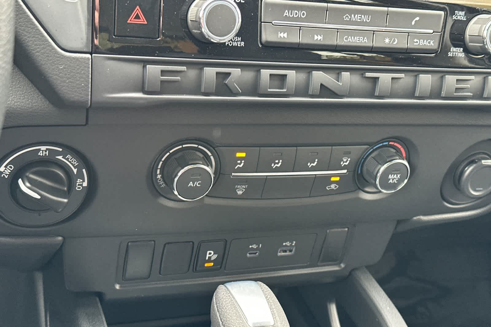 Thumbnail: 2025 Nissan Frontier - 19