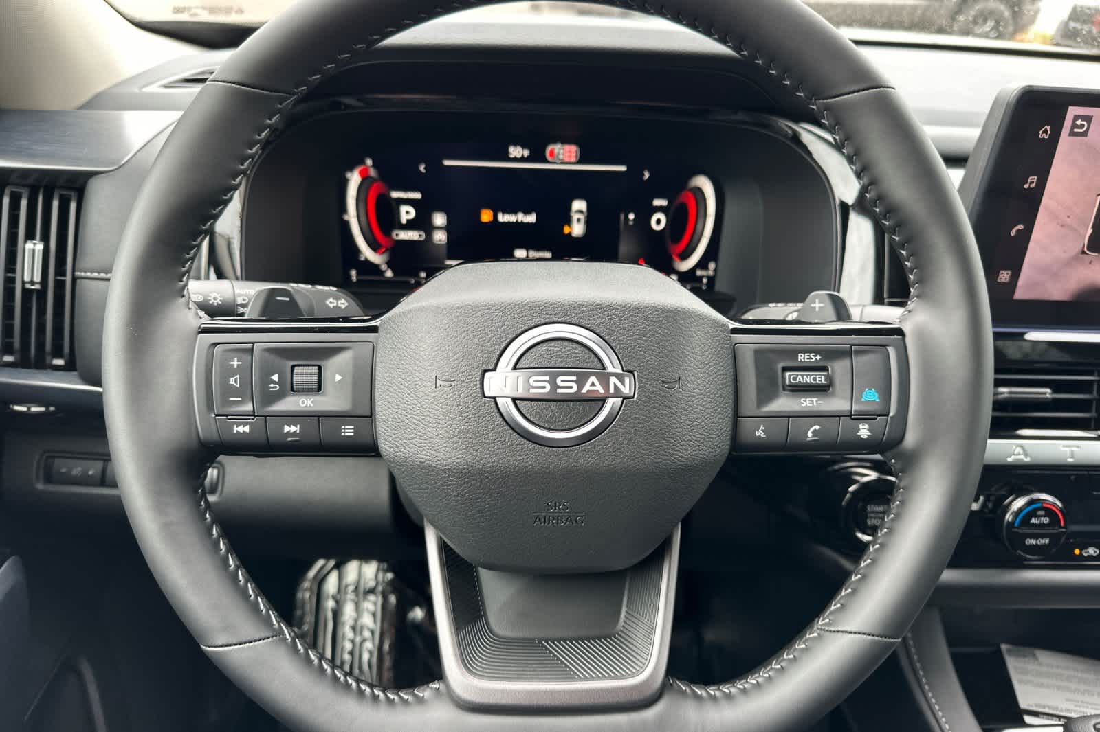 Thumbnail: 2026 Nissan Pathfinder - 24