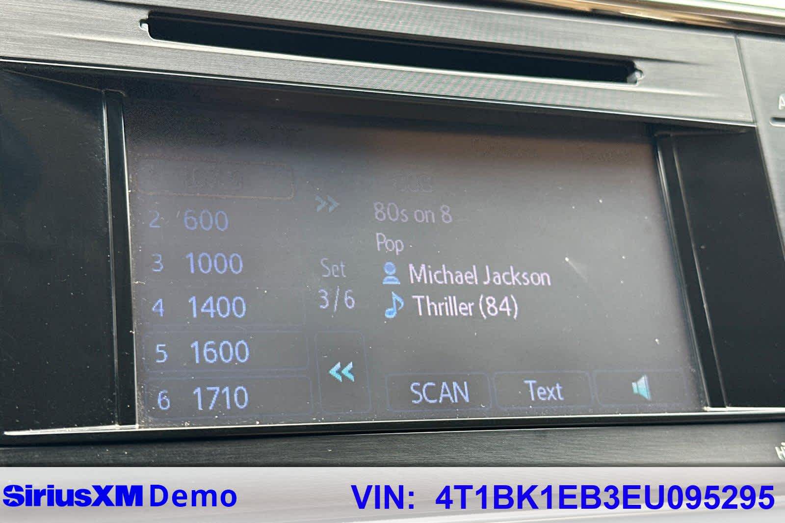 Thumbnail: 2014 Toyota Avalon - 28