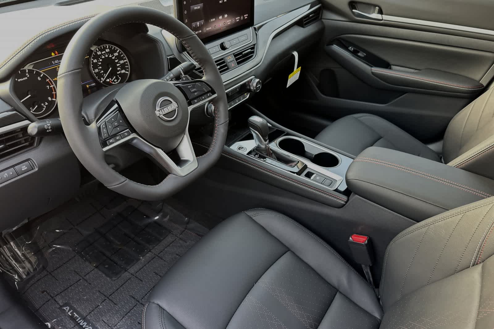 Thumbnail: 2025 Nissan Altima - 11