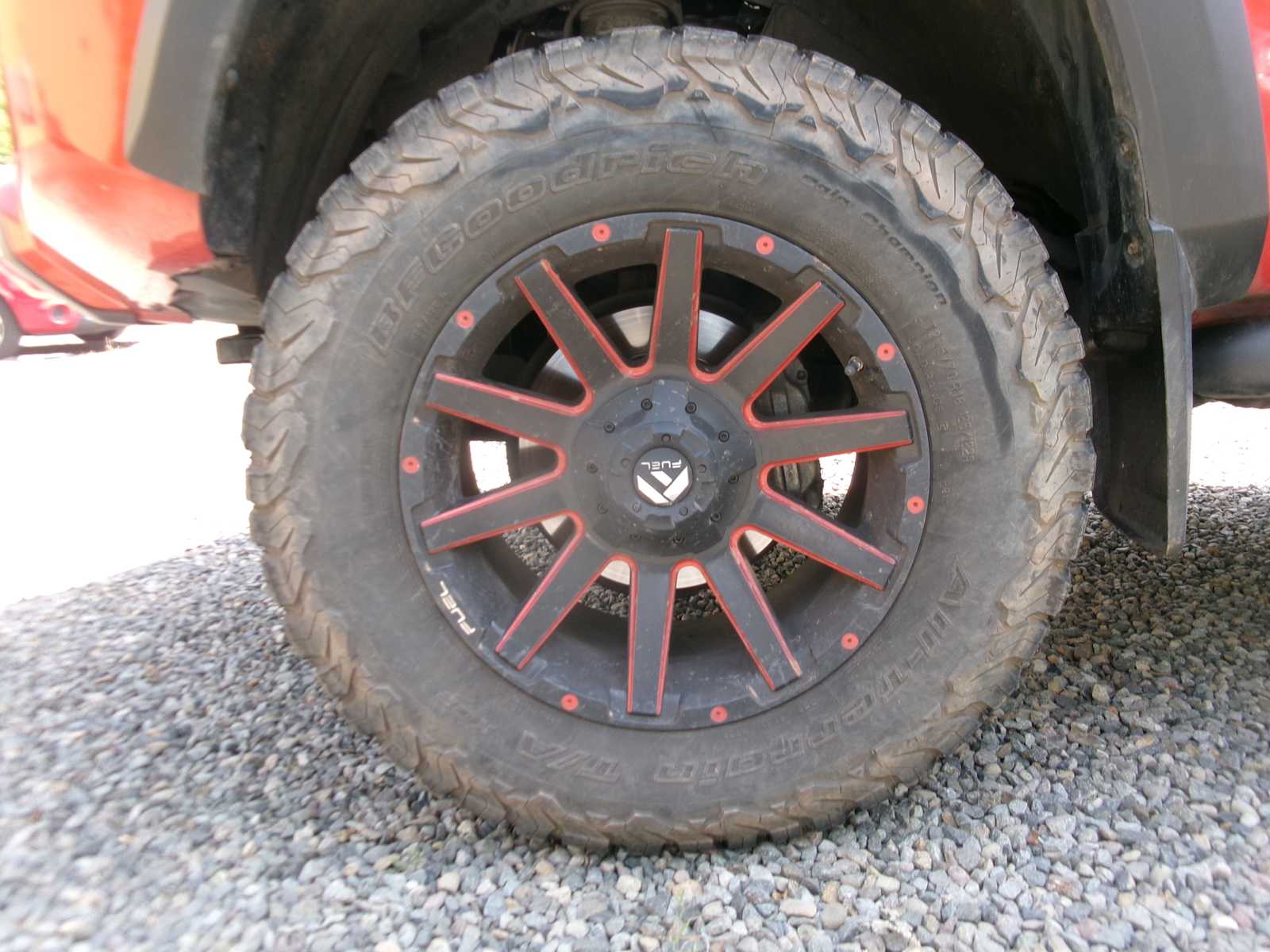 Thumbnail: 2017 Toyota Tacoma - 9