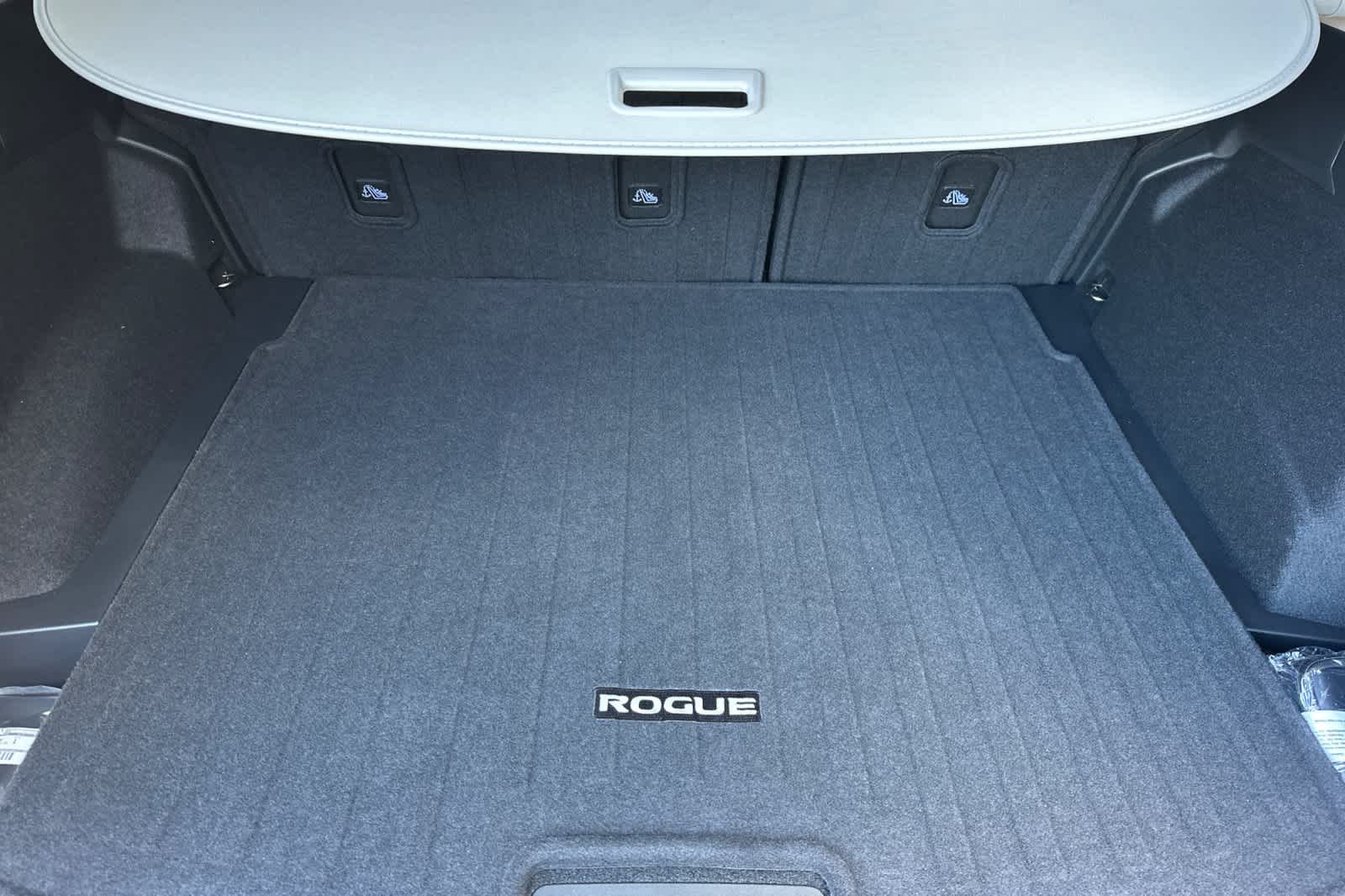 Thumbnail: 2026 Nissan Rogue - 15