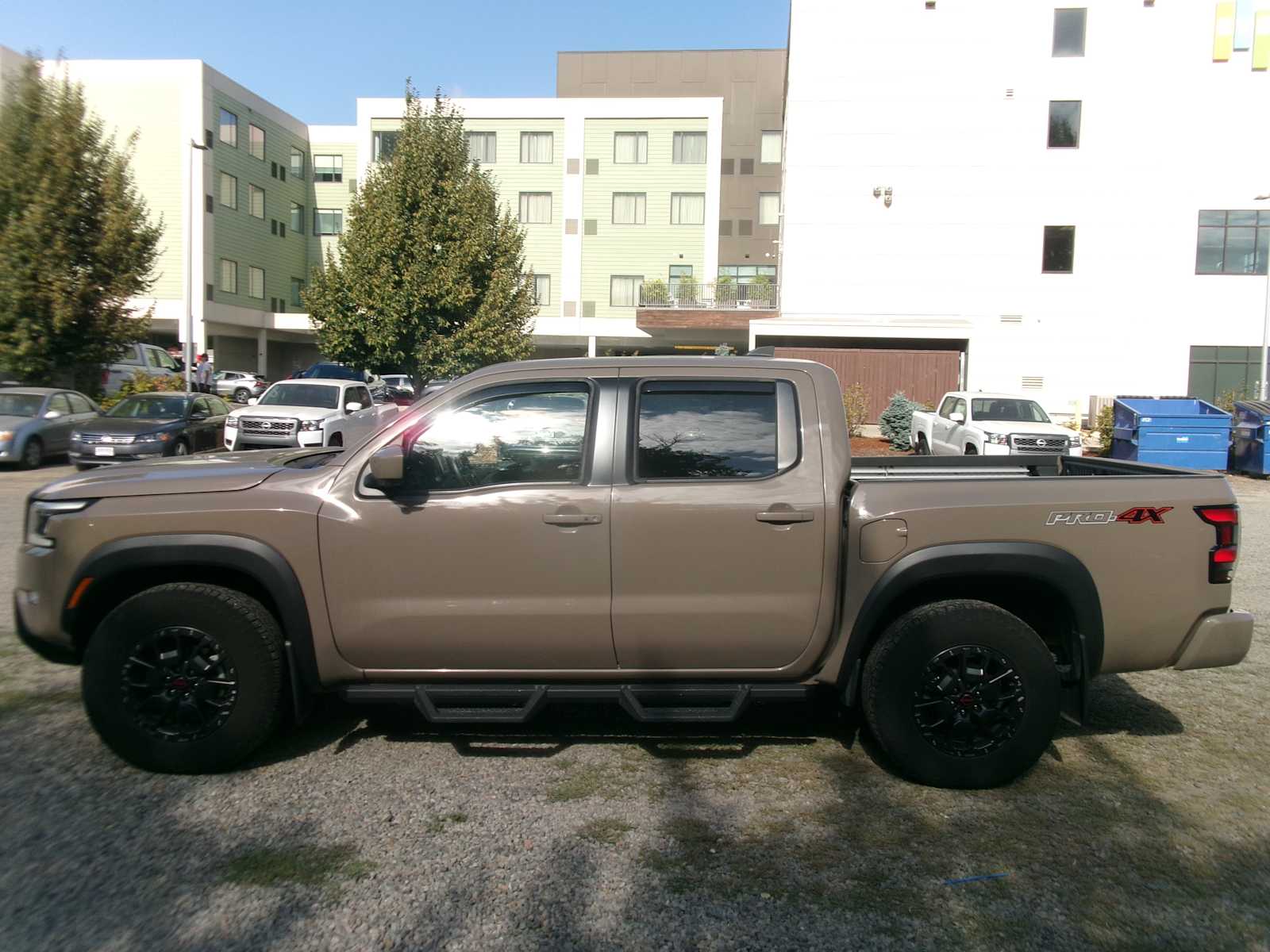 Thumbnail: 2022 Nissan Frontier - 2