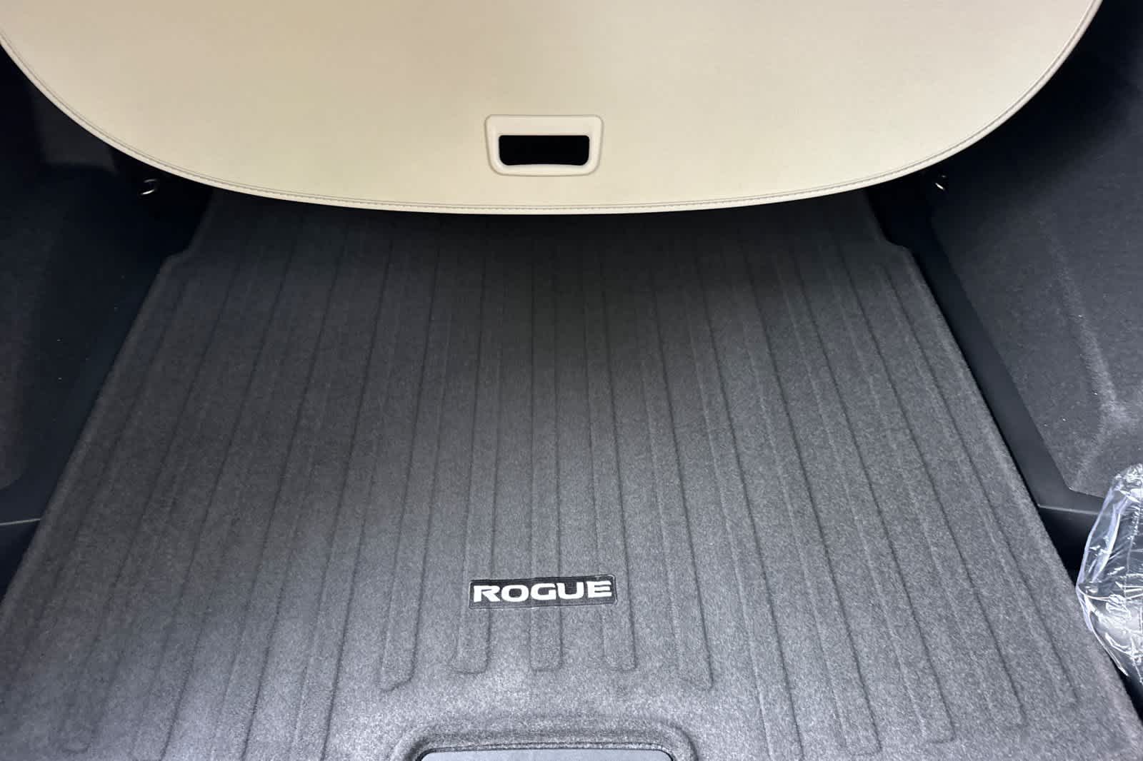 Thumbnail: 2026 Nissan Rogue - 15