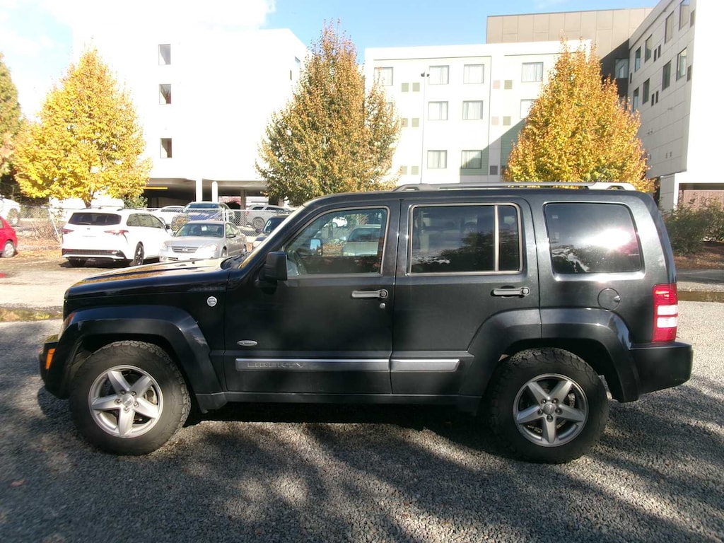 Used 2012 Jeep Liberty Sport 4x4 SUV