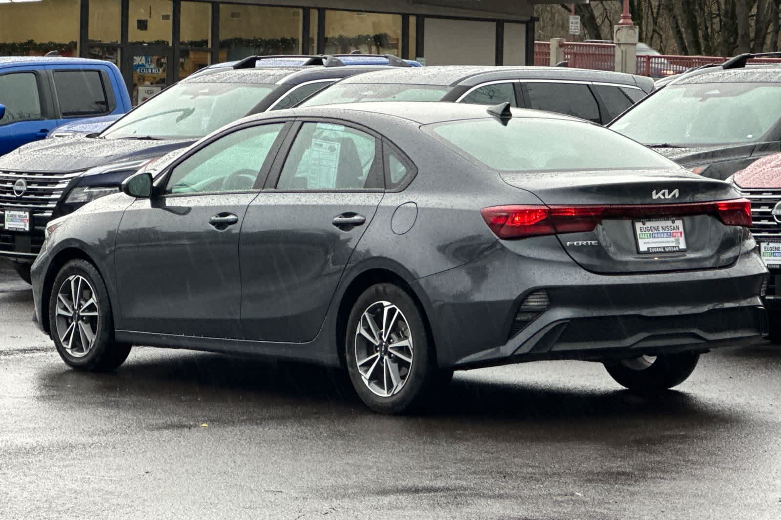 Thumbnail: 2023 Kia Forte - 6