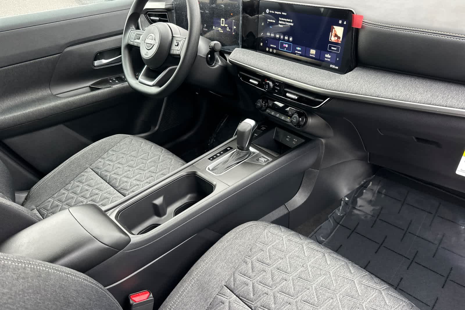 Thumbnail: 2026 Nissan Kicks - 16