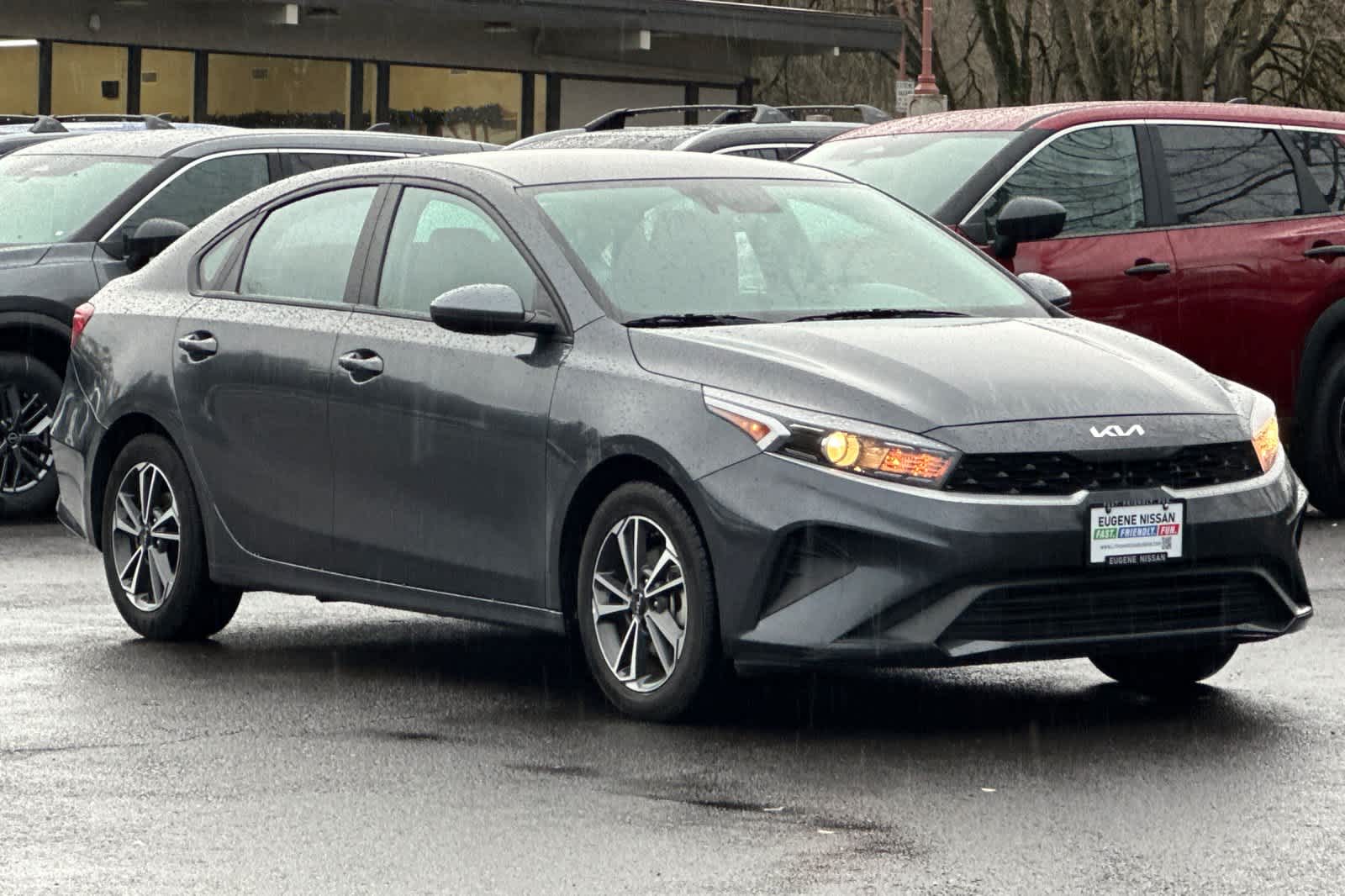 Thumbnail: 2023 Kia Forte - 9