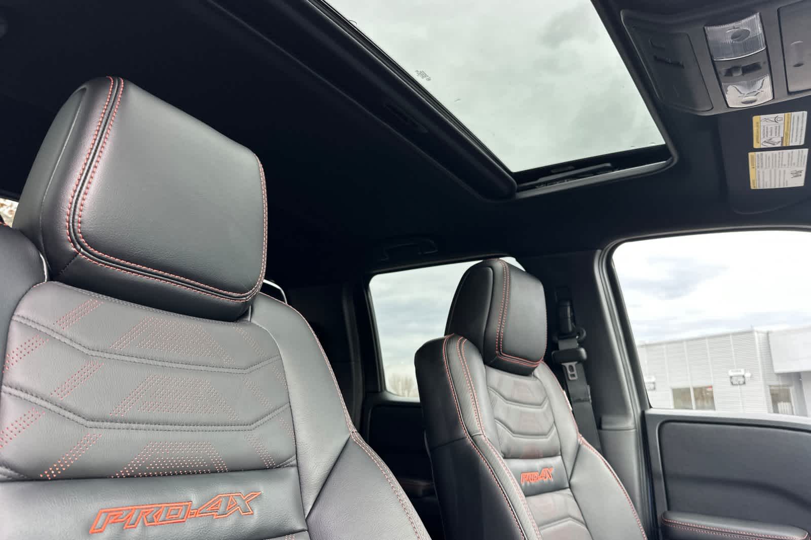 Thumbnail: 2026 Nissan Frontier - 16