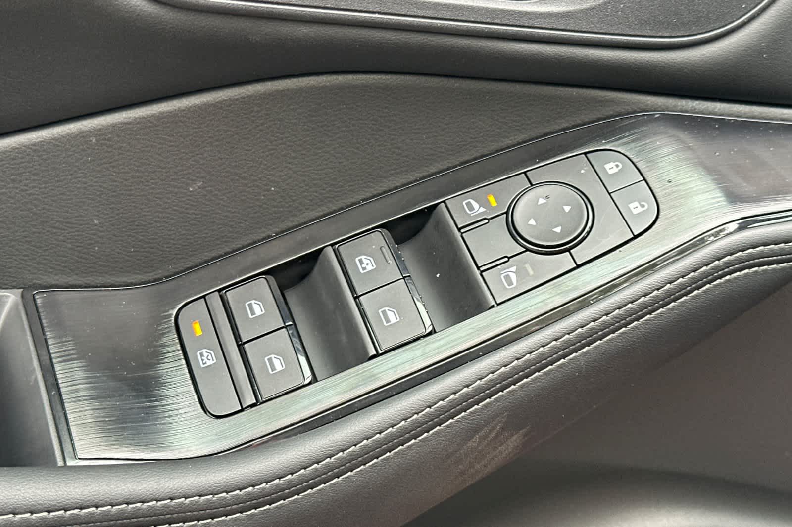 Thumbnail: 2026 Nissan Rogue - 13