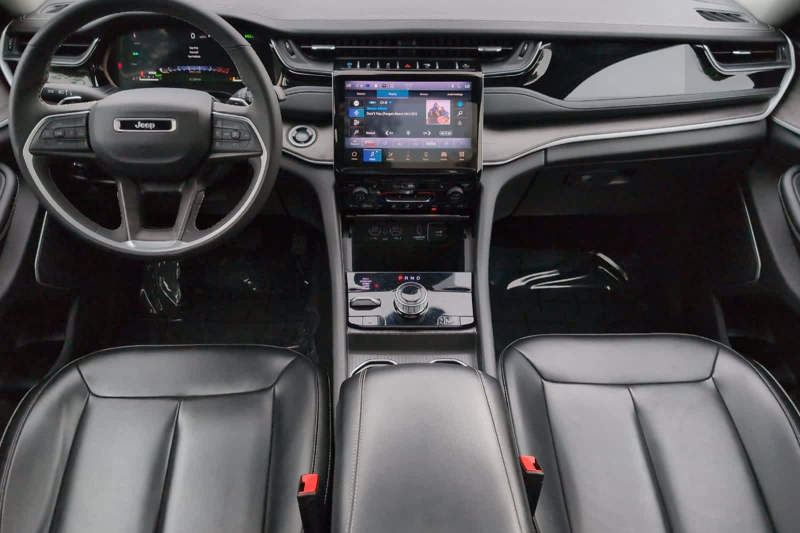 2024 Jeep Cherokee Limited 4xe photo 3