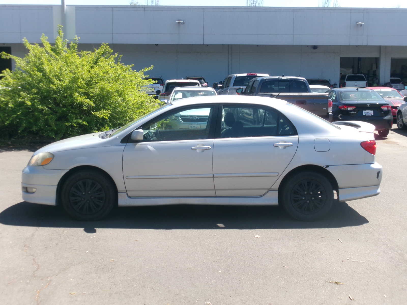 Used 2005 Toyota Corolla S with VIN 1NXBR32E55Z408000 for sale in Eugene, OR