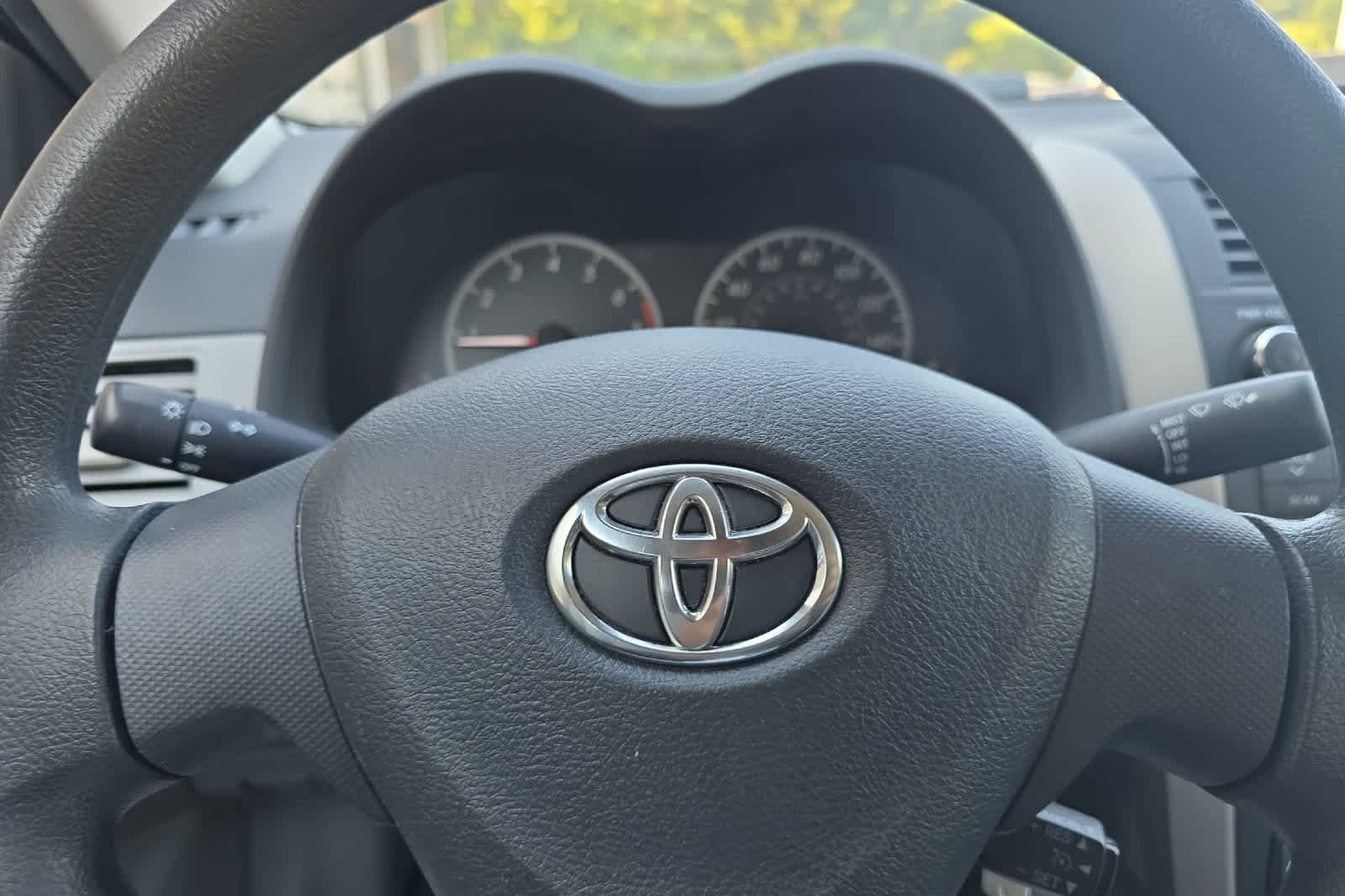 Thumbnail: 2013 Toyota Corolla - 20