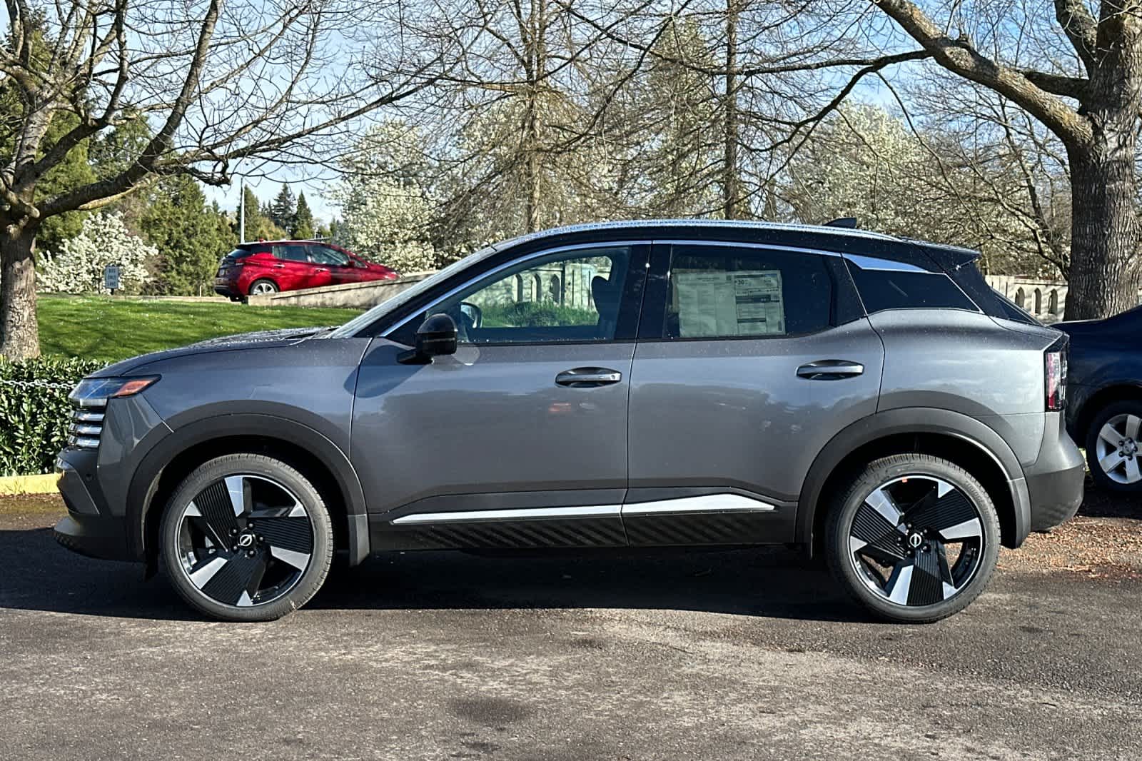 Thumbnail: 2025 Nissan Kicks - 5