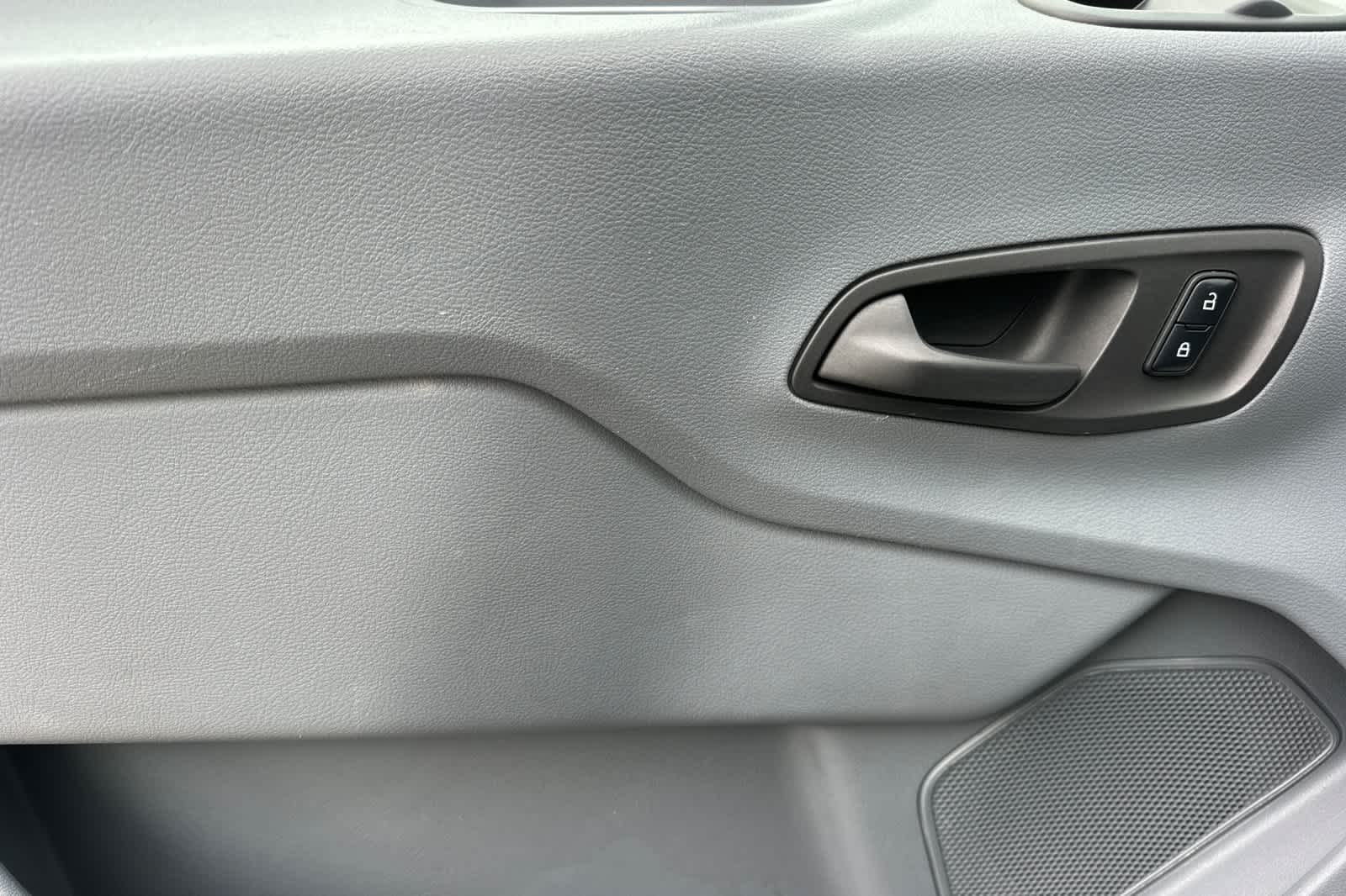 Thumbnail: 2017 Ford Transit Series - 12