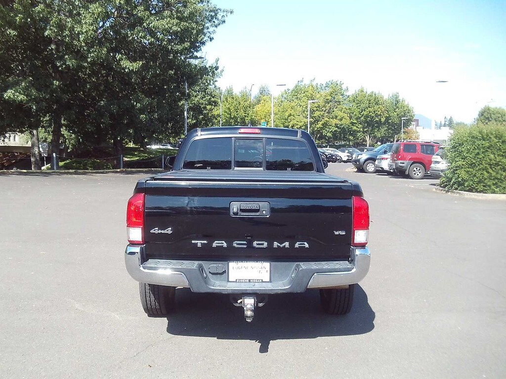 Used 2017 Toyota Tacoma SR5 V6 Truck Access Cab