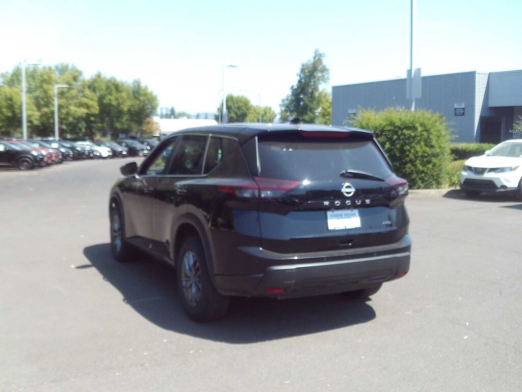 Used 2026 Nissan Rogue SV SUV