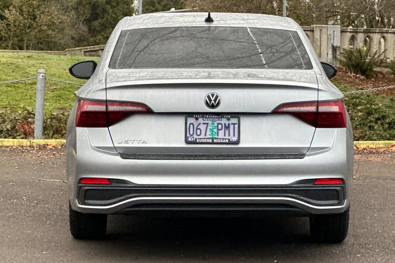 Thumbnail: 2023 Volkswagen Jetta - 7