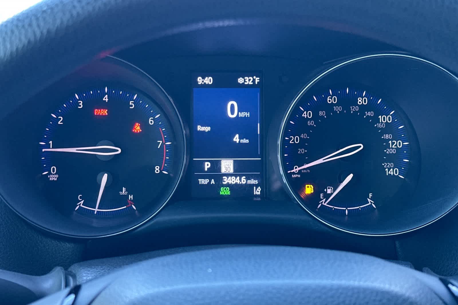 Thumbnail: 2021 Toyota C-HR - 23