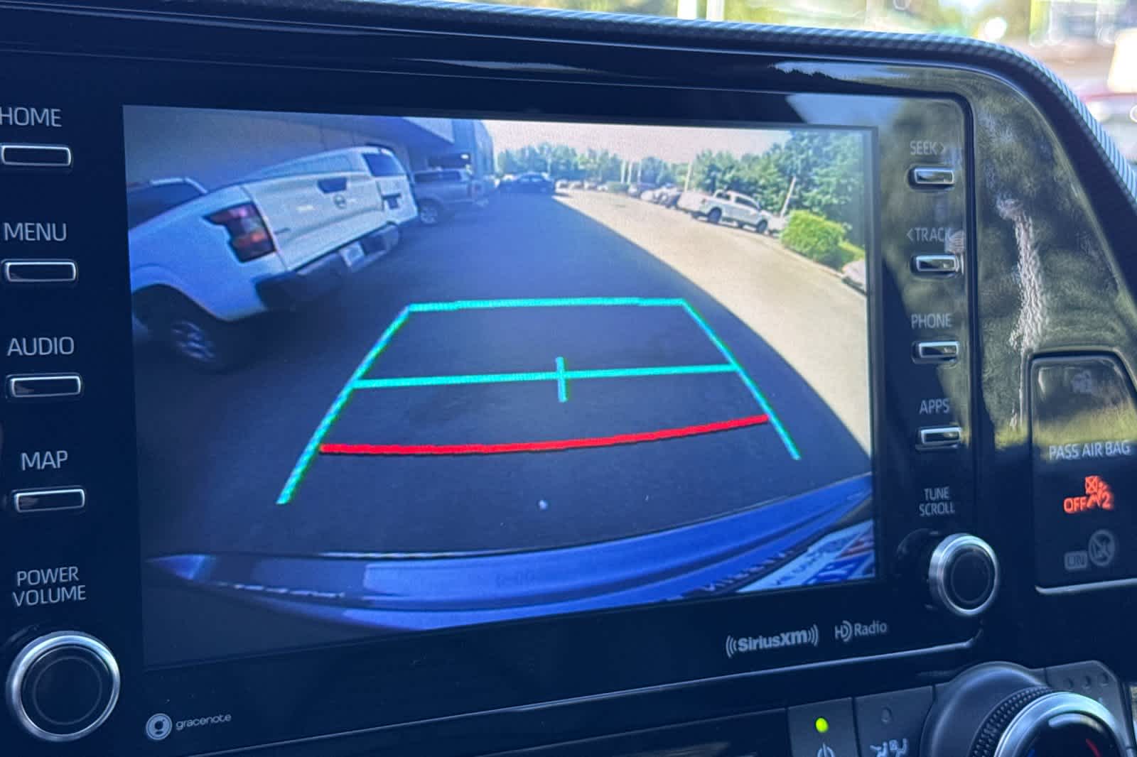 Thumbnail: 2022 Toyota Highlander - 20