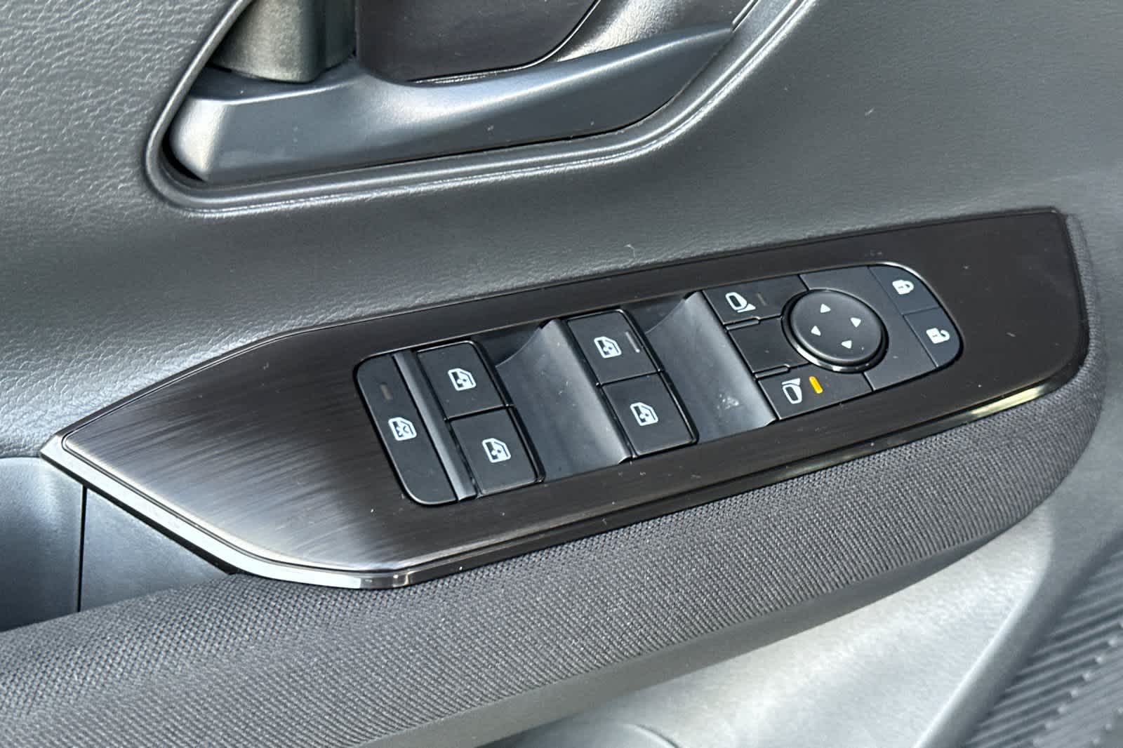 Thumbnail: 2026 Nissan Kicks - 13