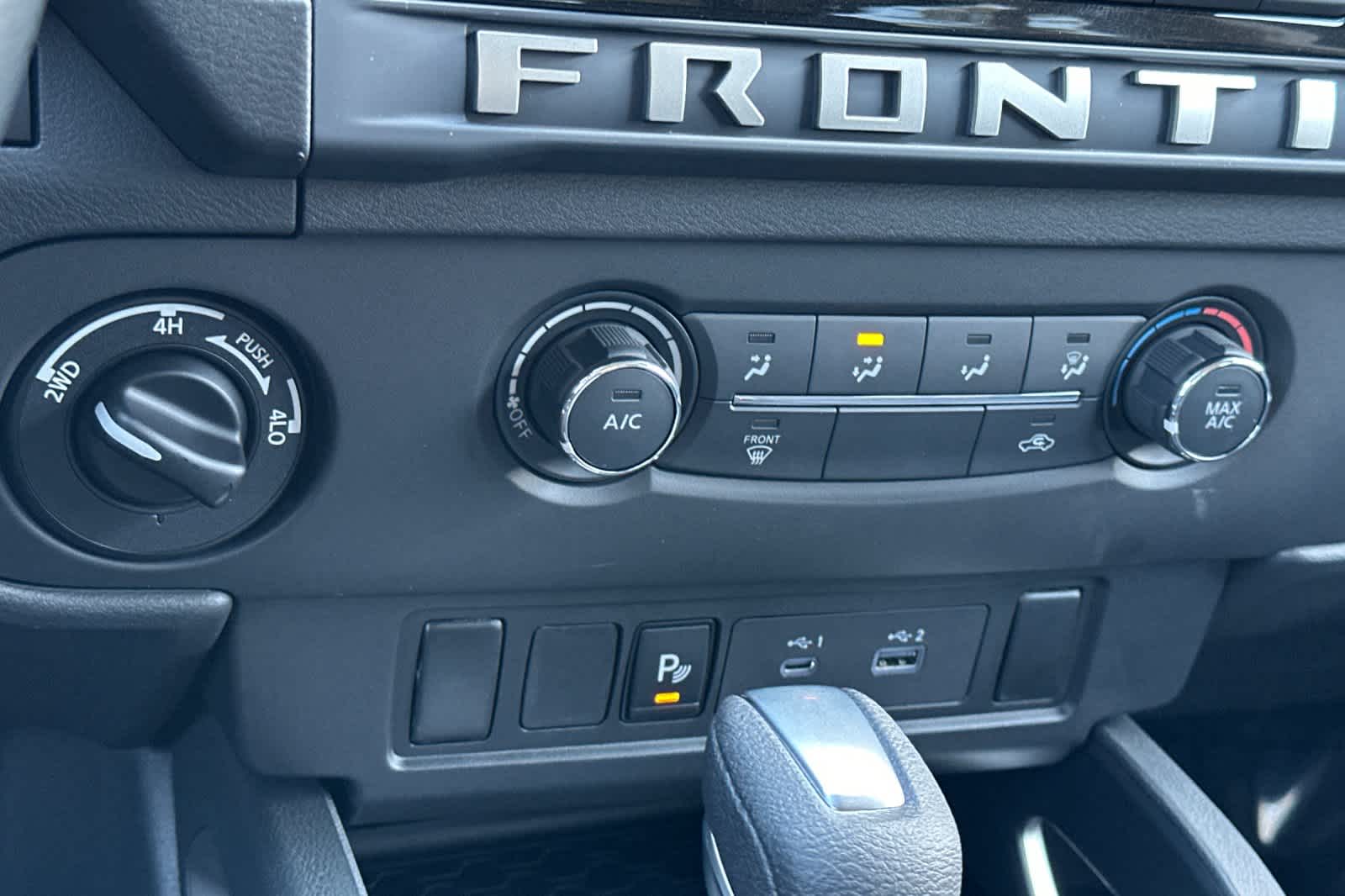 Thumbnail: 2025 Nissan Frontier - 19