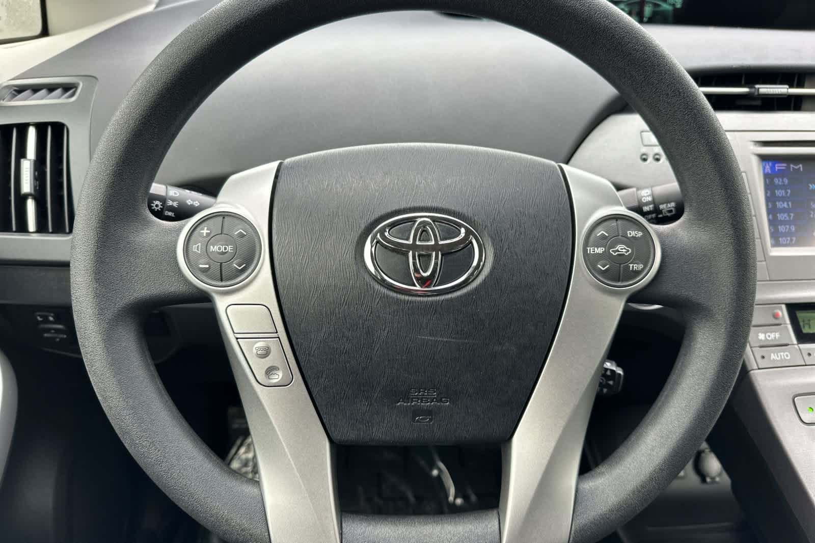 Thumbnail: 2015 Toyota Prius - 23