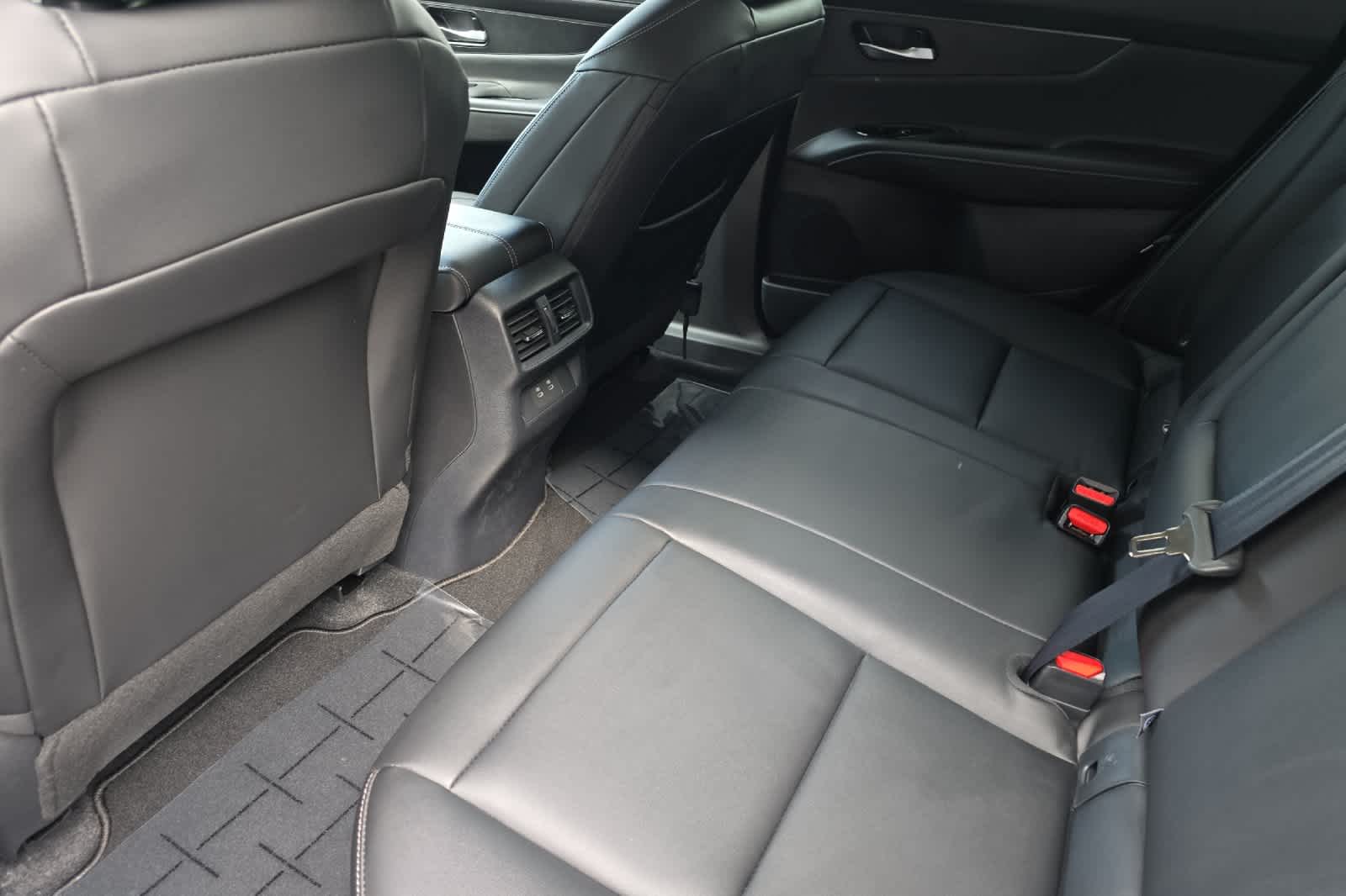 2025 Nissan Murano SV photo 4