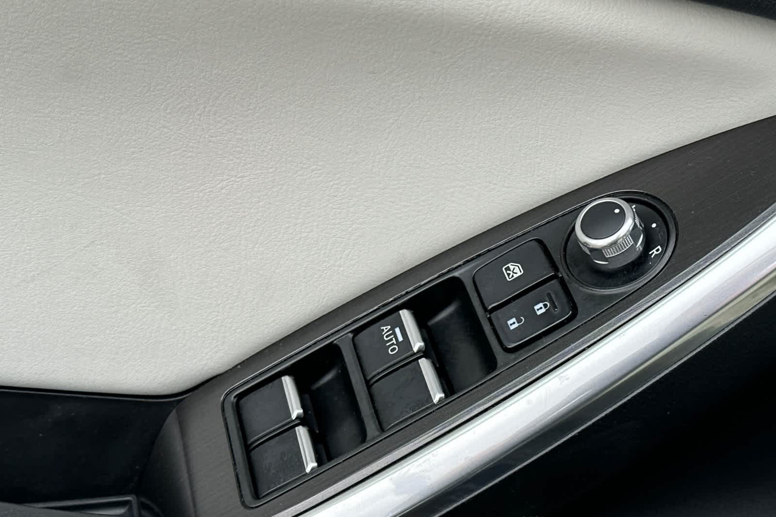 Thumbnail: 2016 Mazda CX-5 - 13