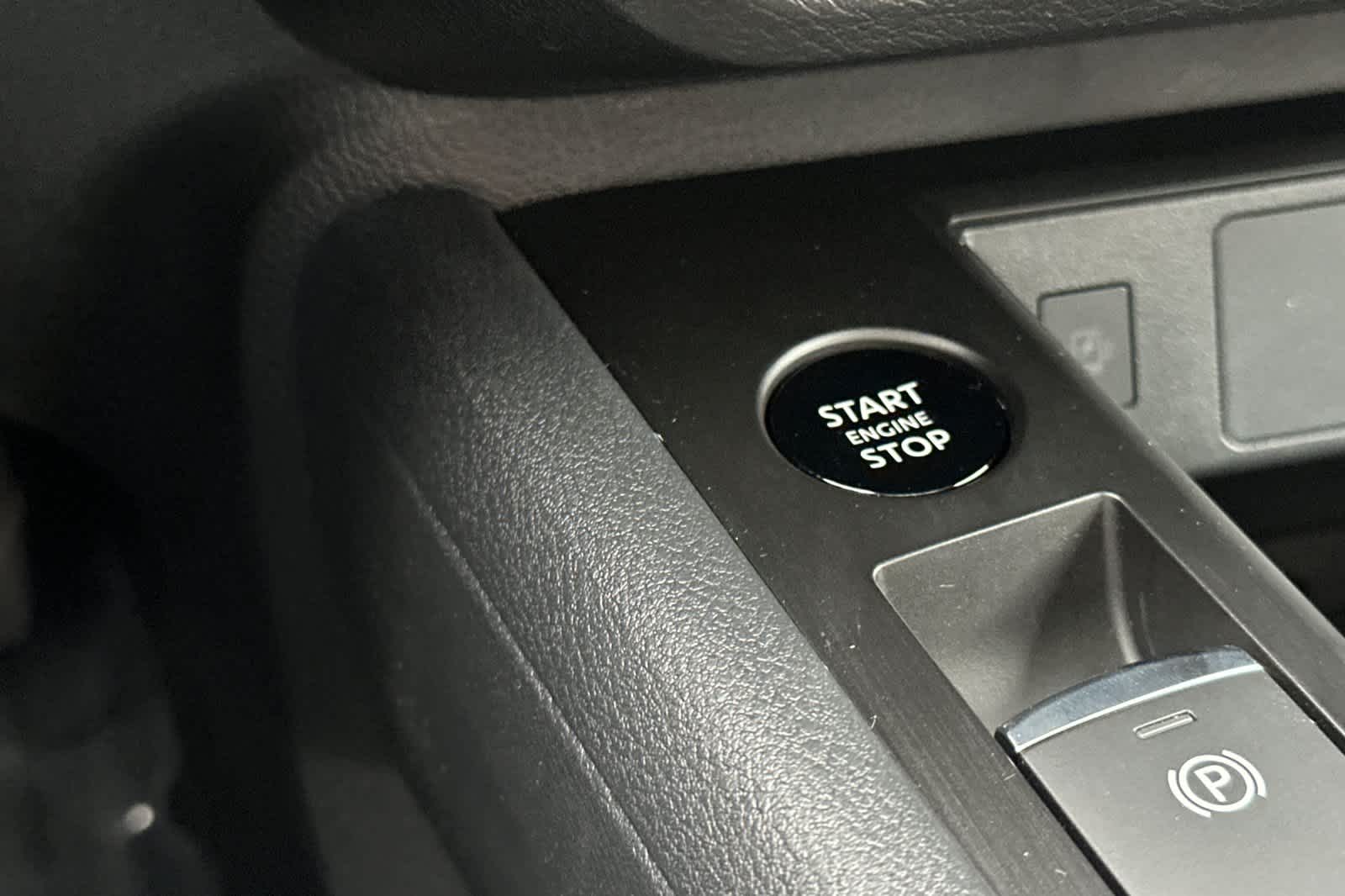 Thumbnail: 2026 Nissan Kicks - 22