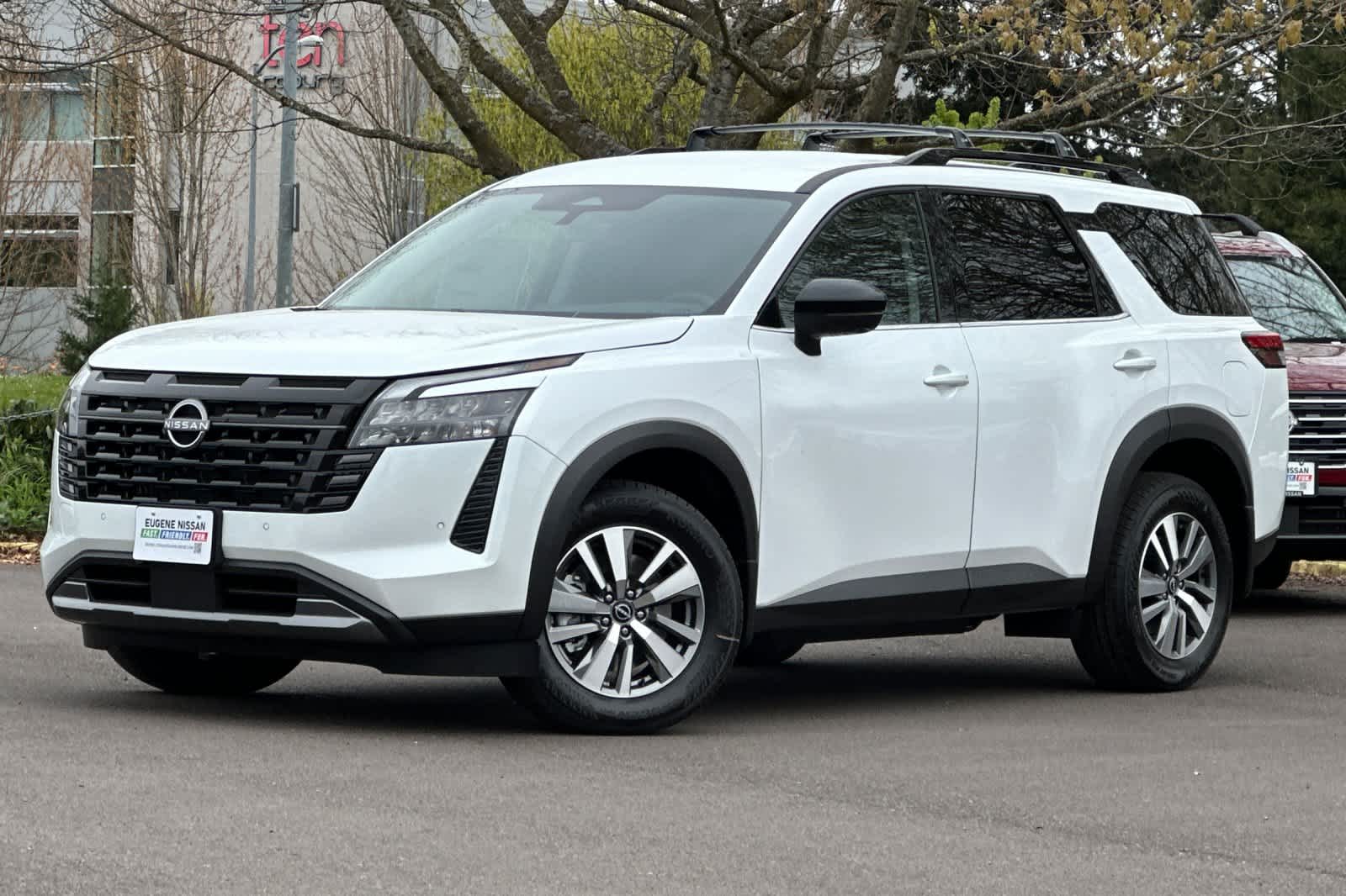 Thumbnail: 2026 Nissan Pathfinder - 1