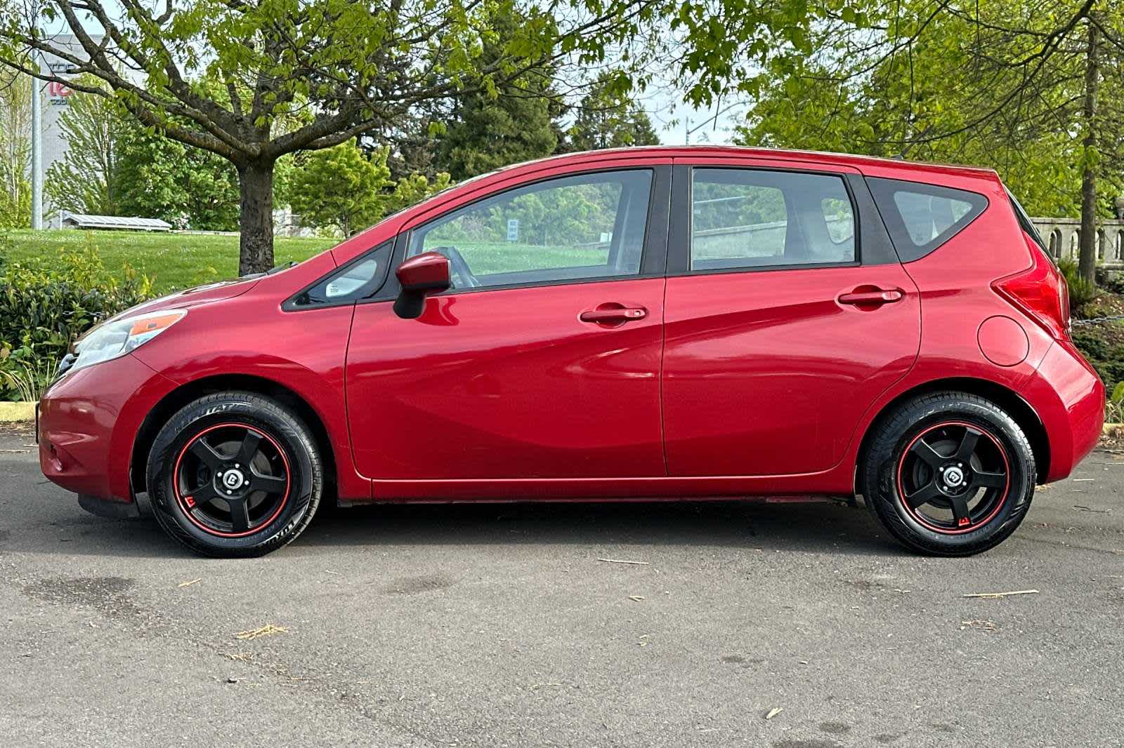 2015 Nissan Versa Note SV 5