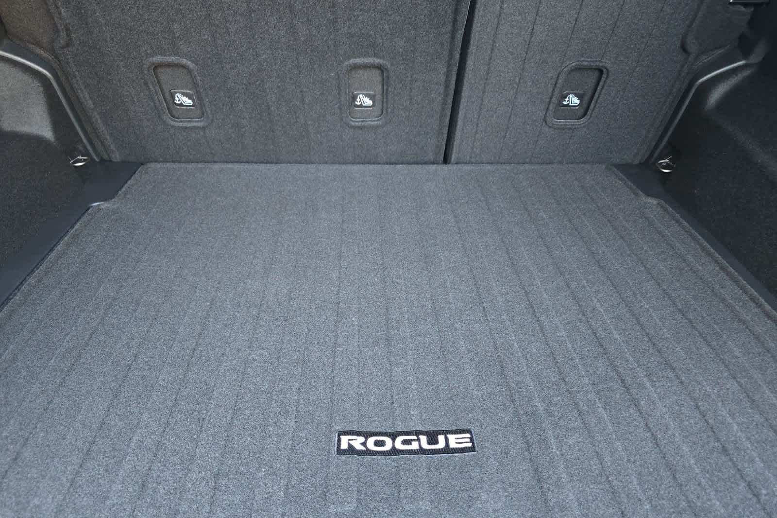 Thumbnail: 2026 Nissan Rogue - 15