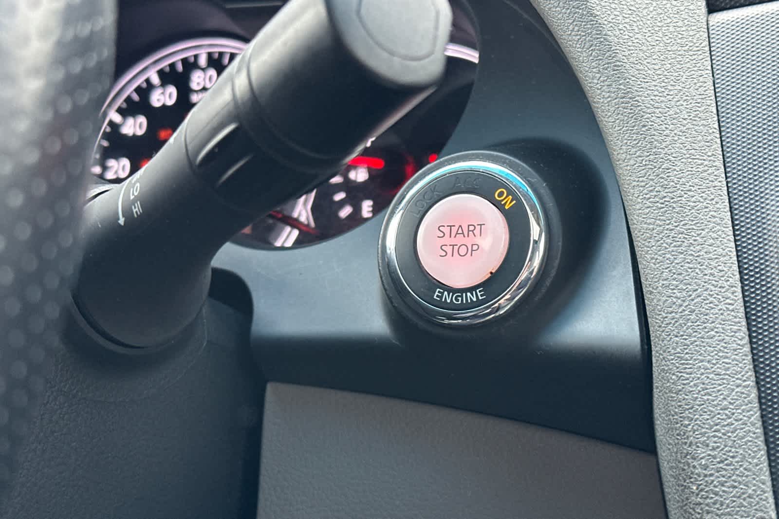 Thumbnail: 2010 Nissan Altima - 20