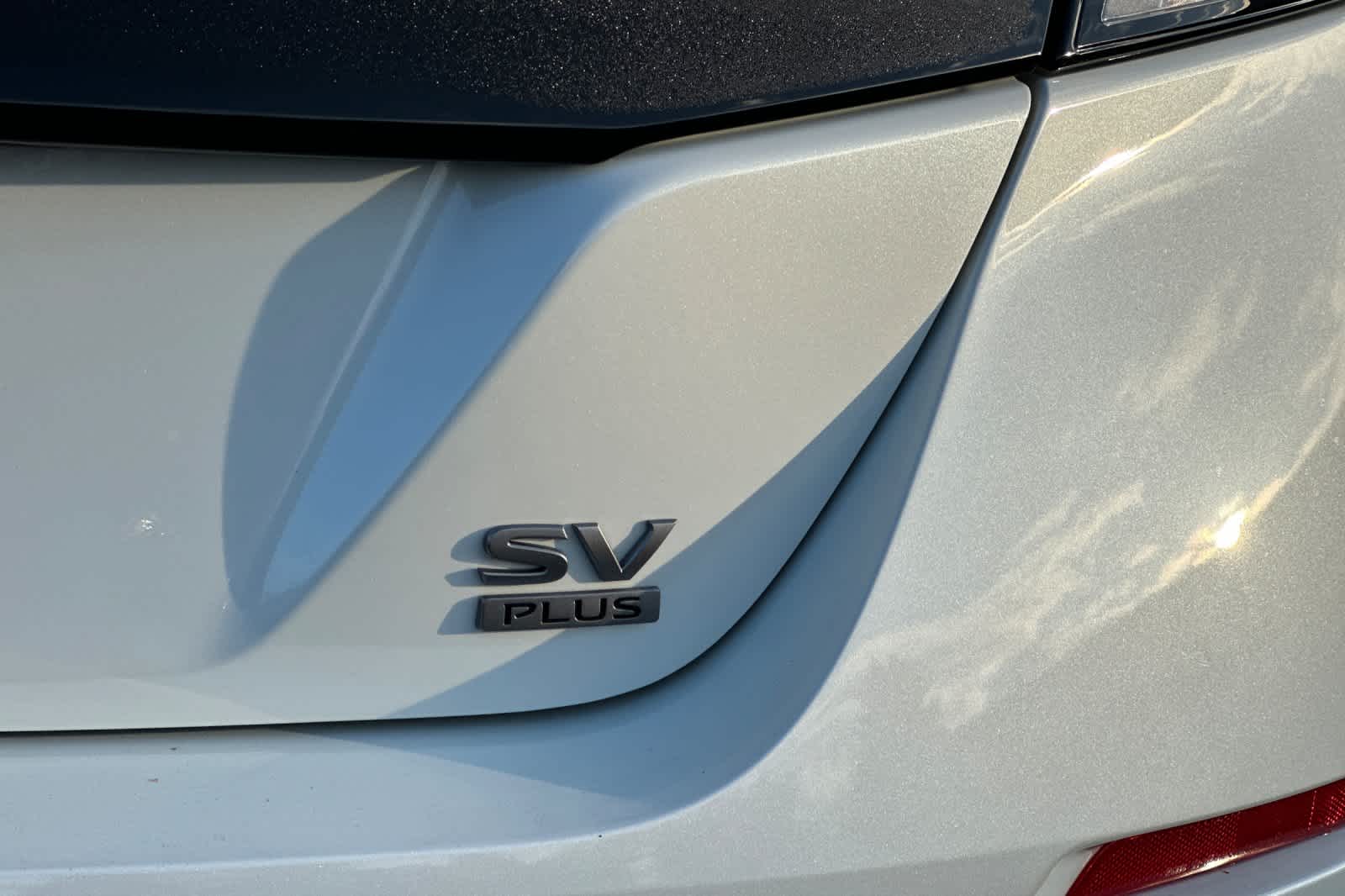 Thumbnail: 2025 Nissan Leaf - 26