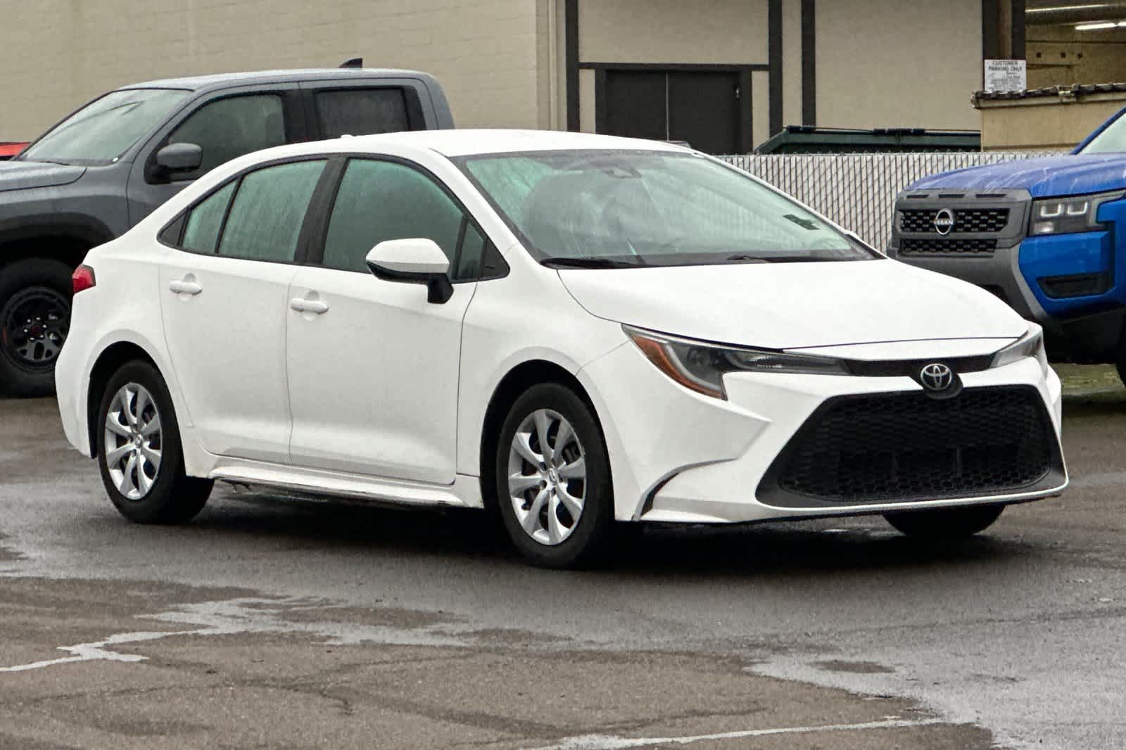 Thumbnail: 2021 Toyota Corolla - 9