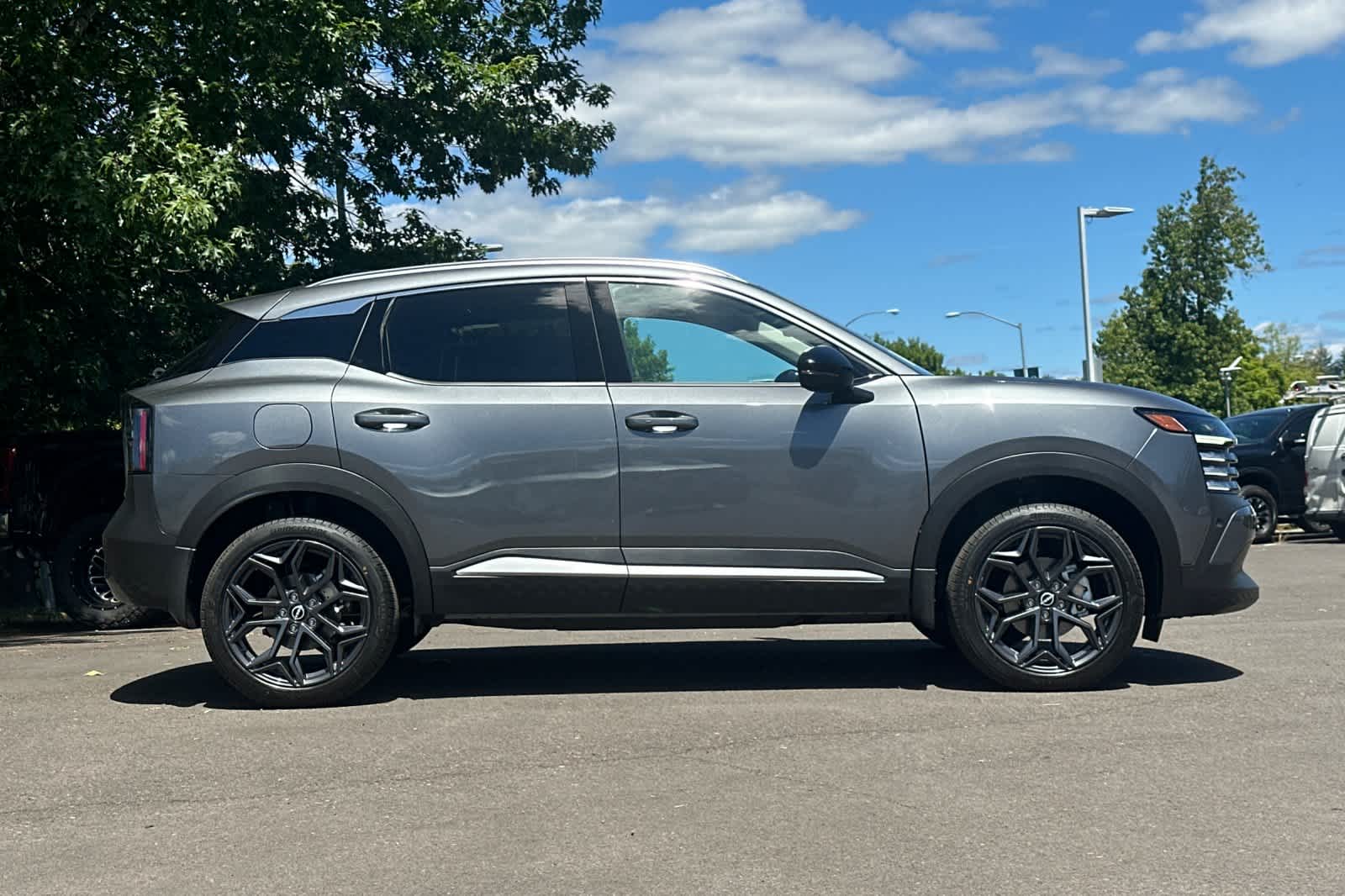 Thumbnail: 2026 Nissan Kicks - 8