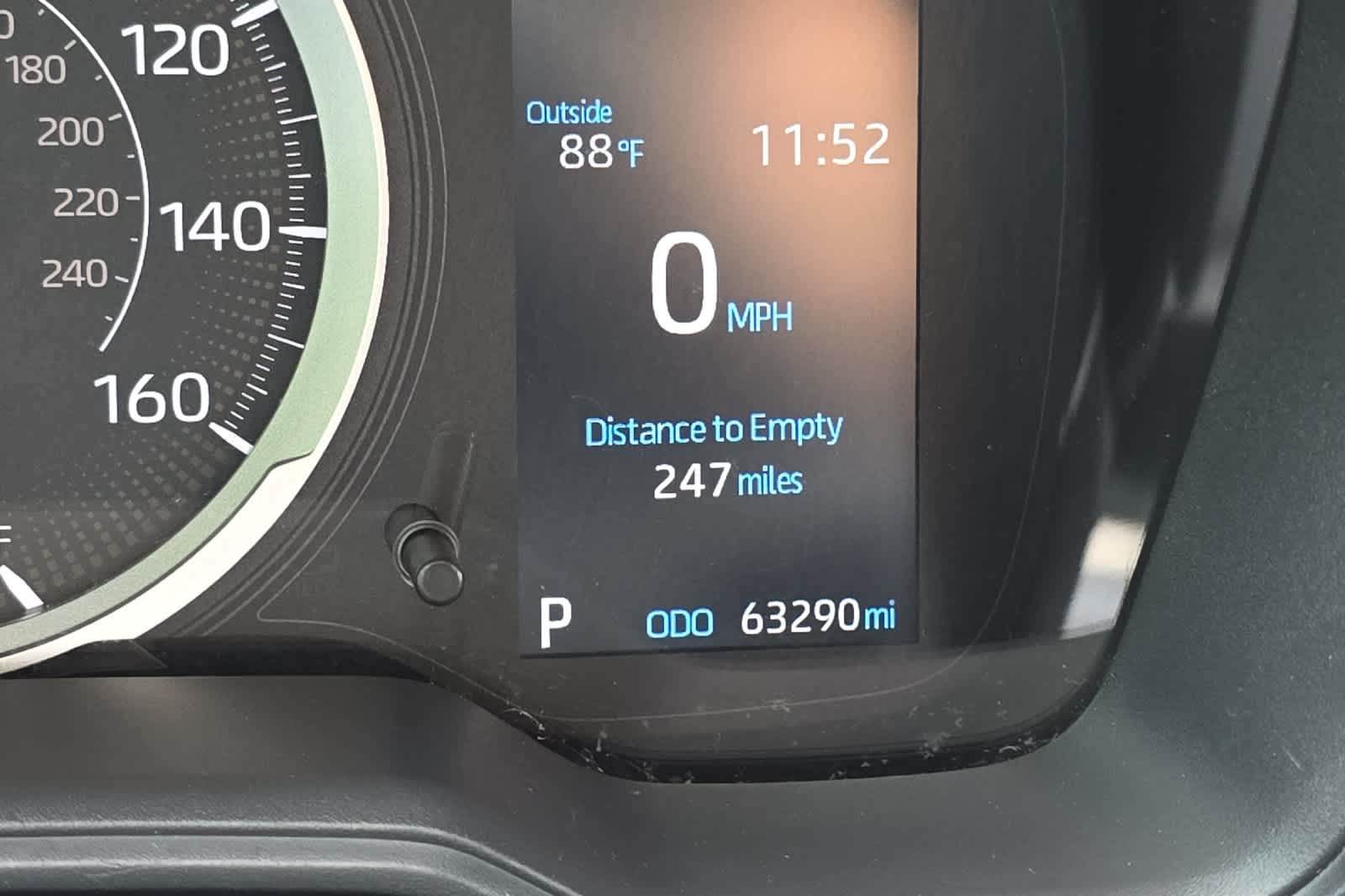 Thumbnail: 2022 Toyota Corolla - 23