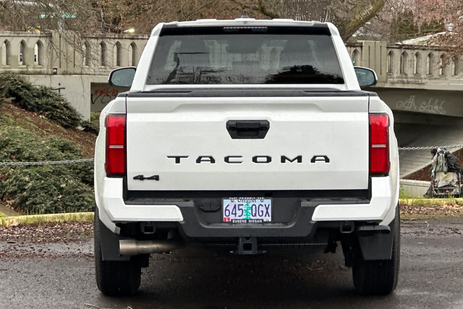 Thumbnail: 2024 Toyota Tacoma - 7